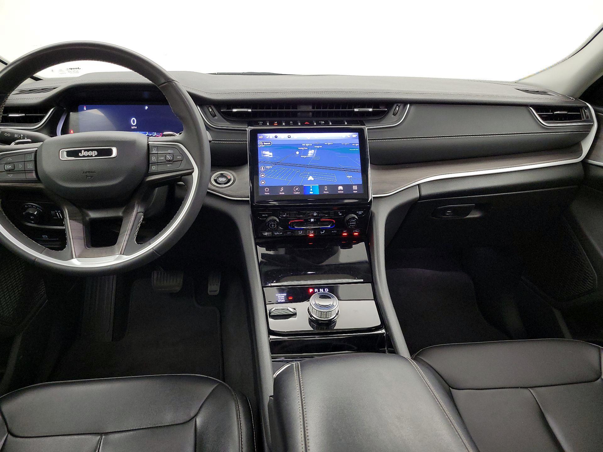 Thumbnail: 2023 Jeep Grand Cherokee - 9