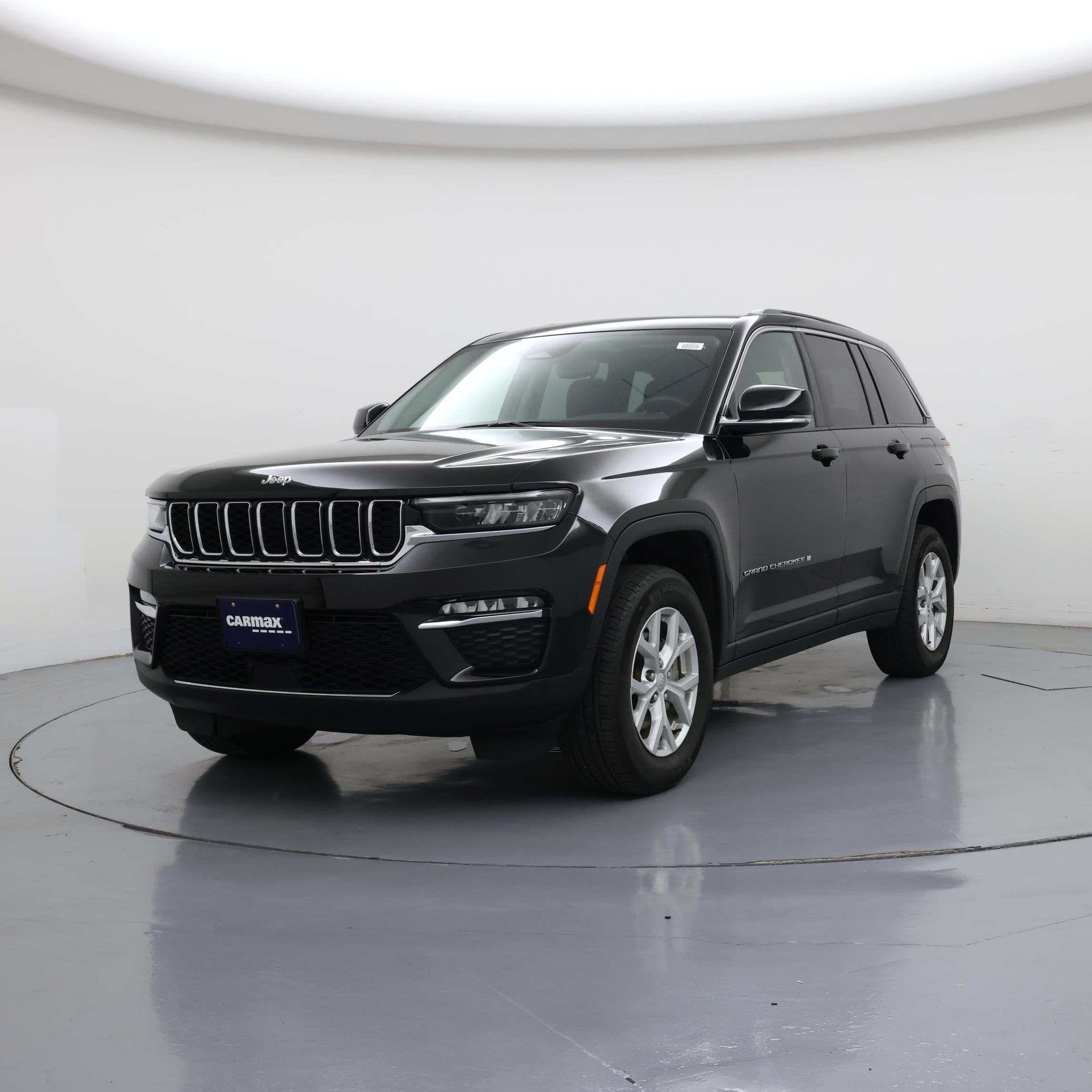 Thumbnail: 2023 Jeep Grand Cherokee - 4