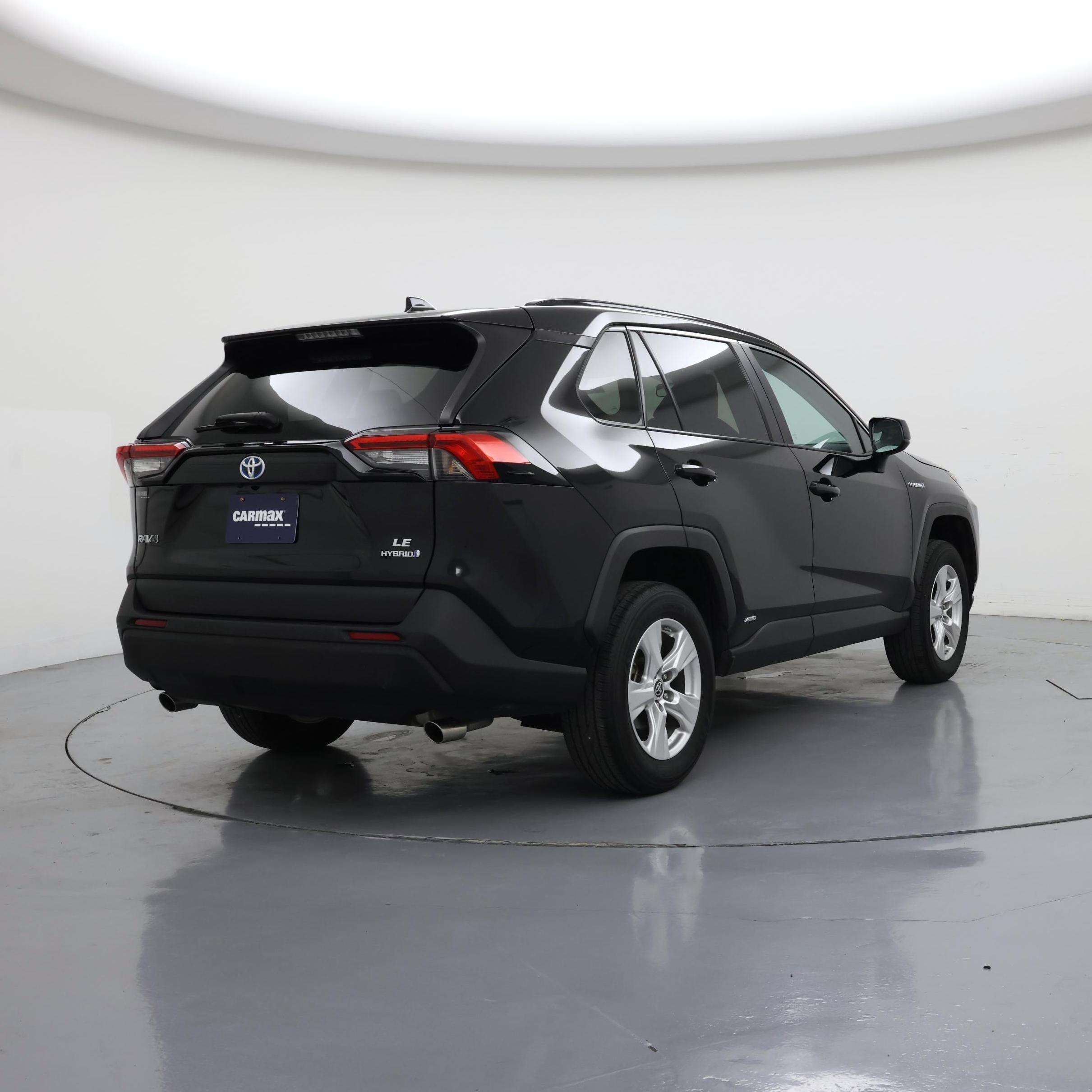 Thumbnail: 2021 Toyota RAV4 - 8