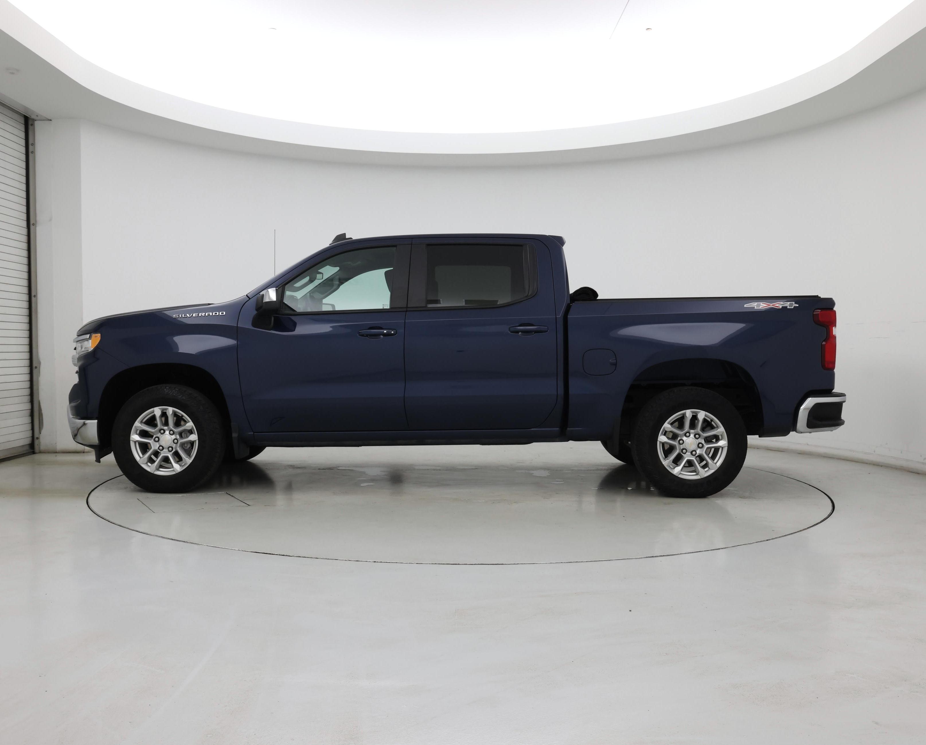 Thumbnail: 2023 Chevrolet Silverado 1500 - 3