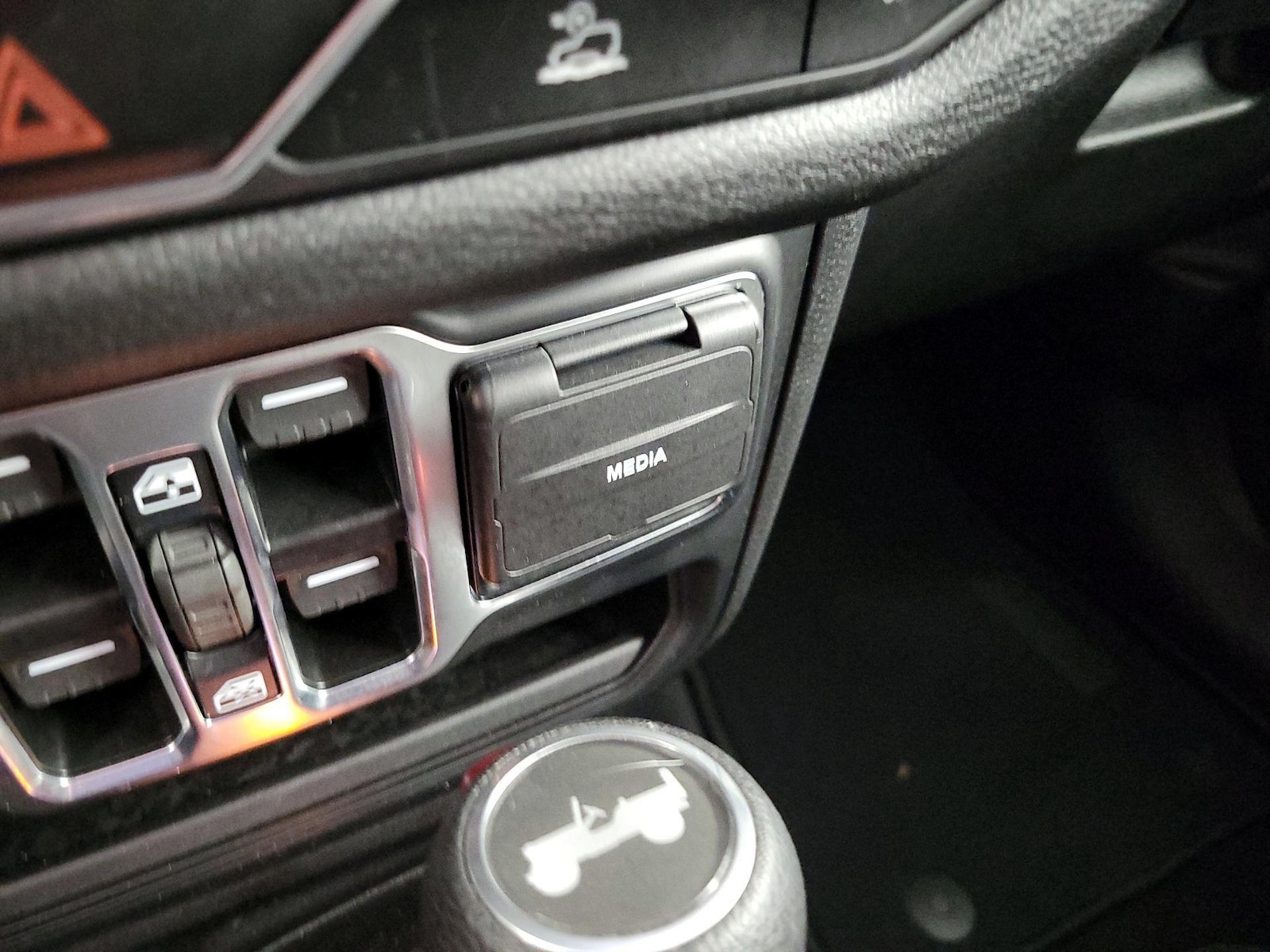 2024 Jeep Wrangler 4xe Sports S 4XE - Photo 19