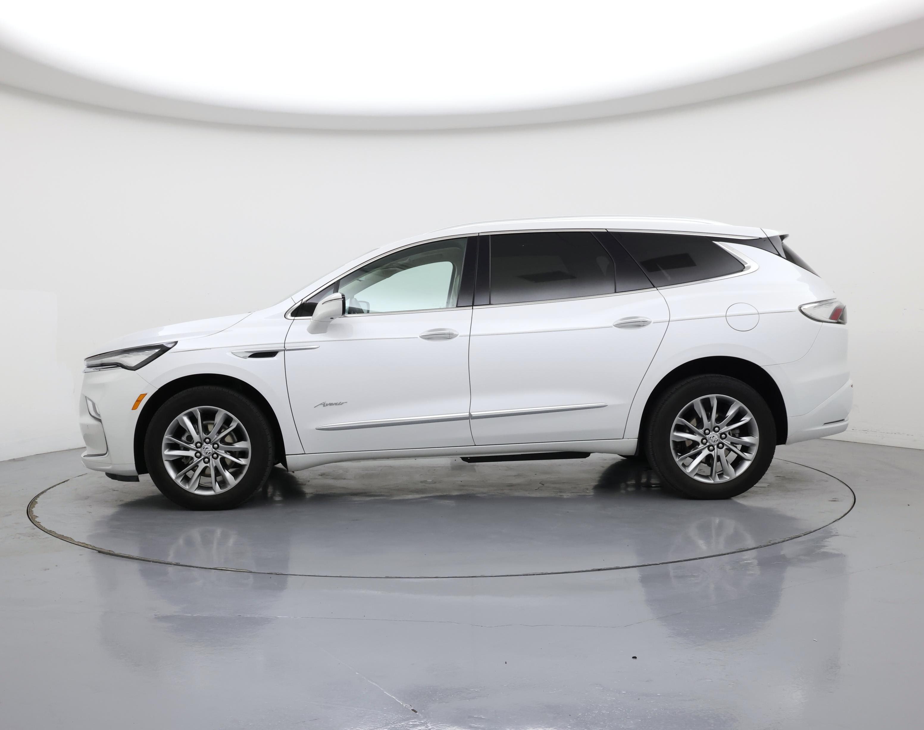 Thumbnail: 2023 Buick Enclave - 3