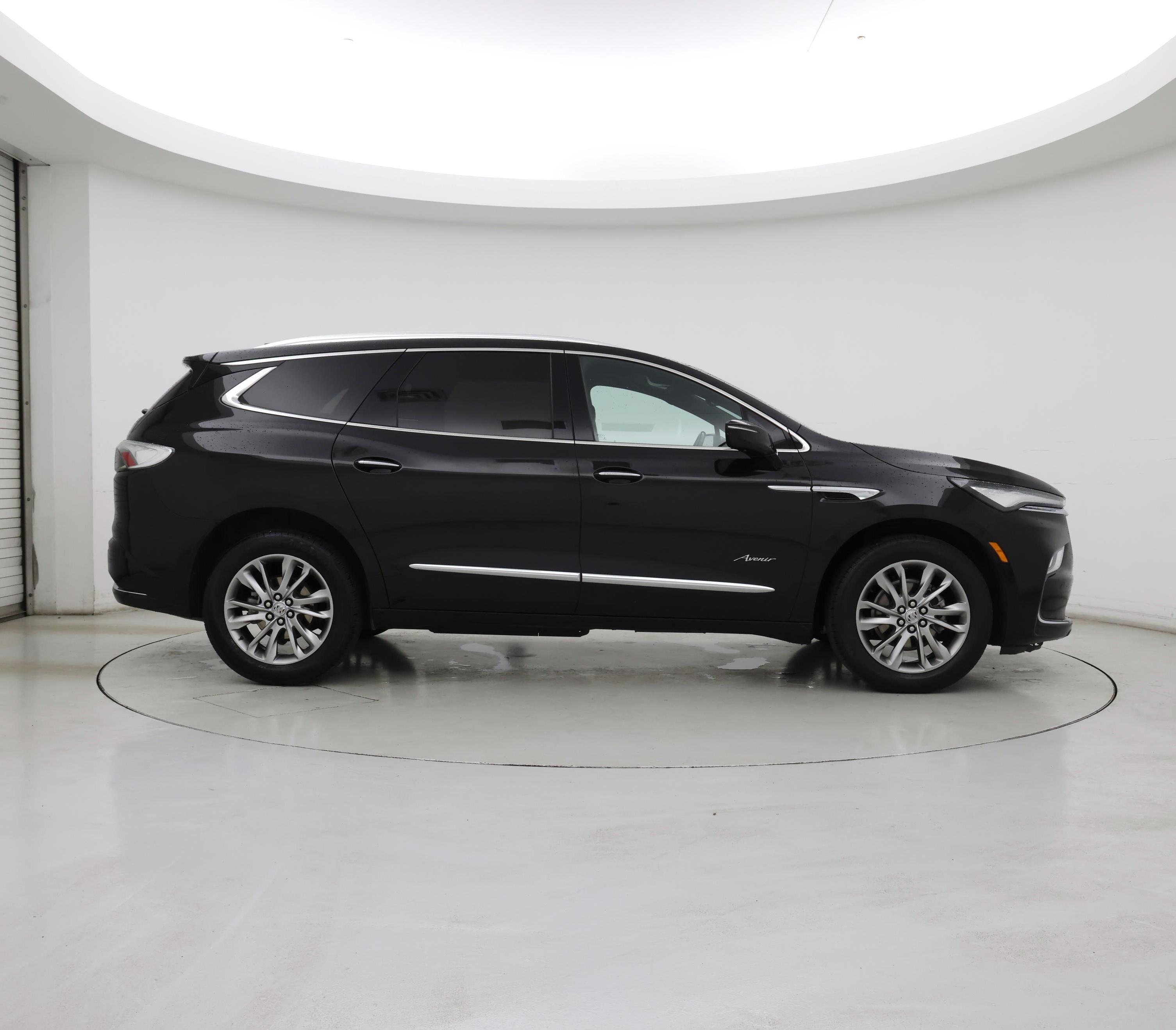 Thumbnail: 2023 Buick Enclave - 7