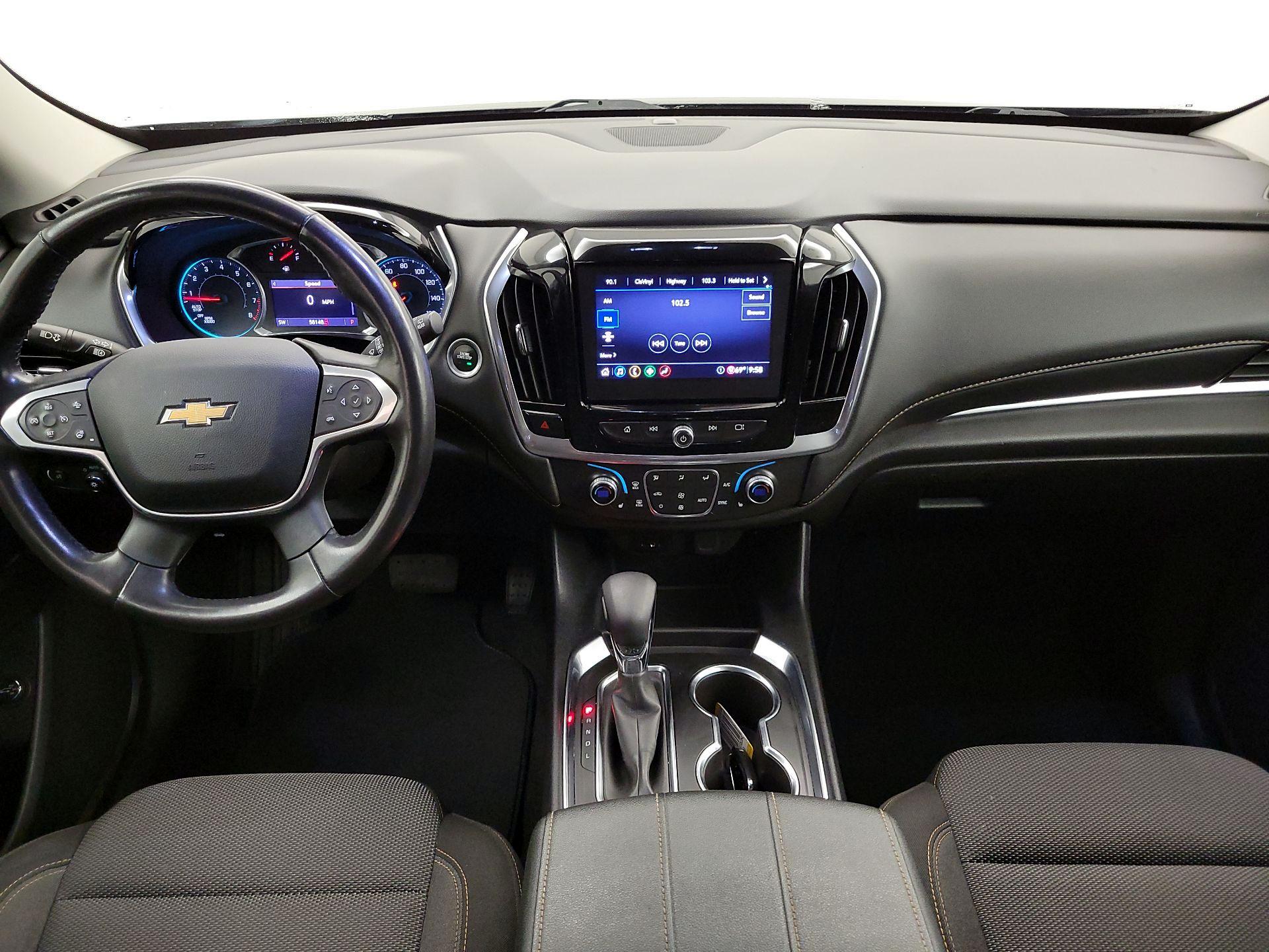 Thumbnail: 2021 Chevrolet Traverse - 9