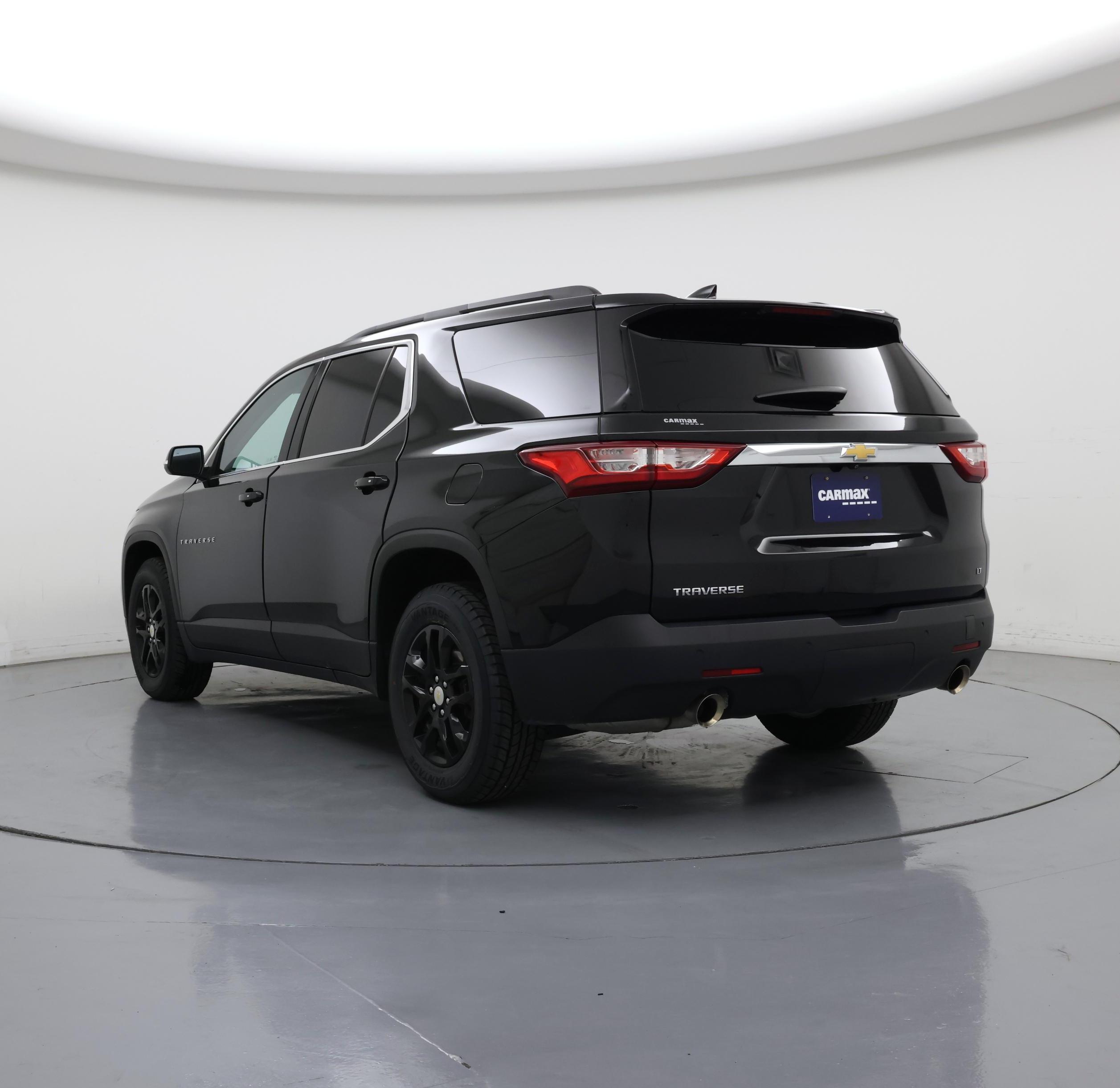 Thumbnail: 2021 Chevrolet Traverse - 2
