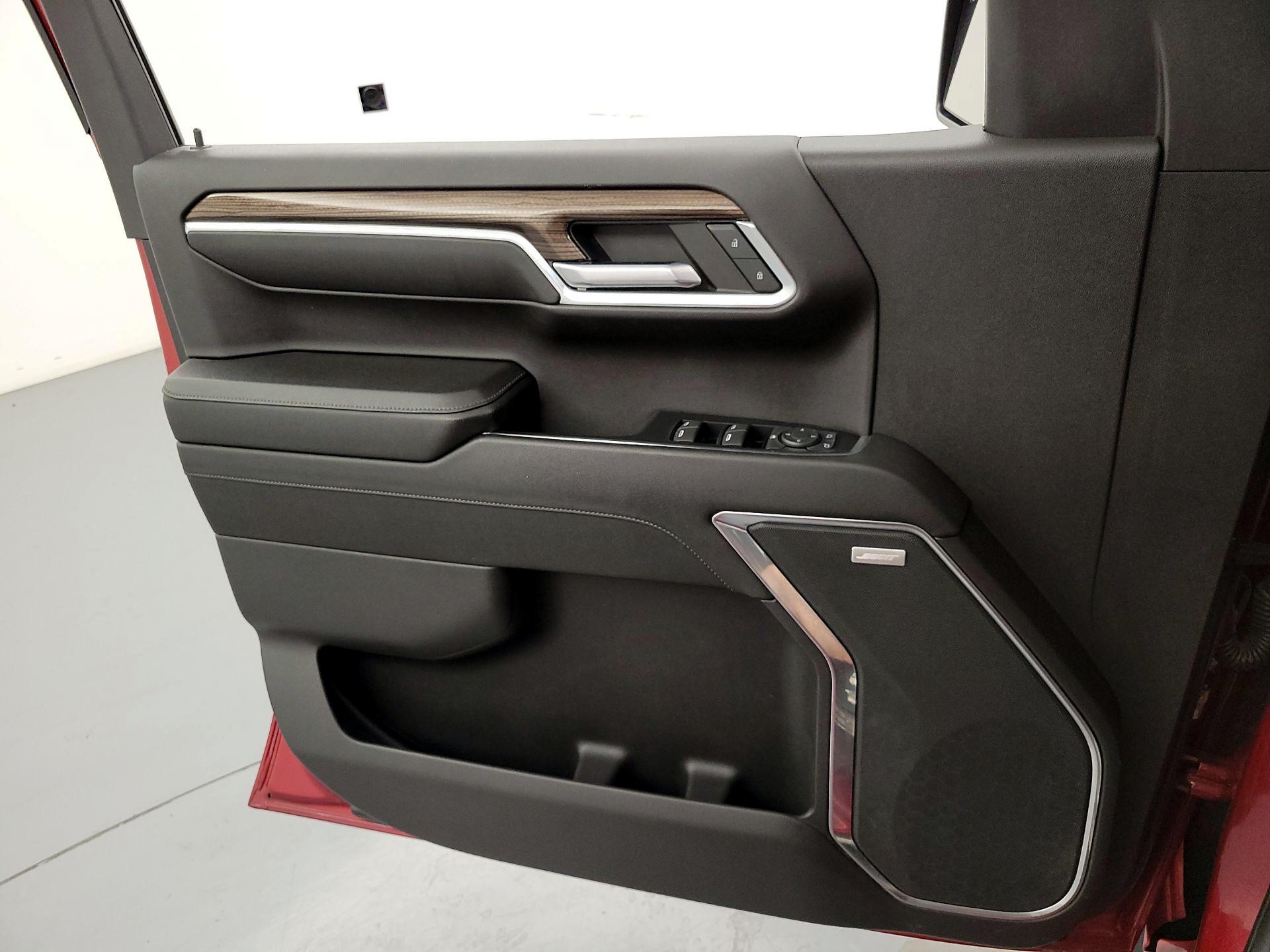 Thumbnail: 2023 Chevrolet Silverado 1500 - 12