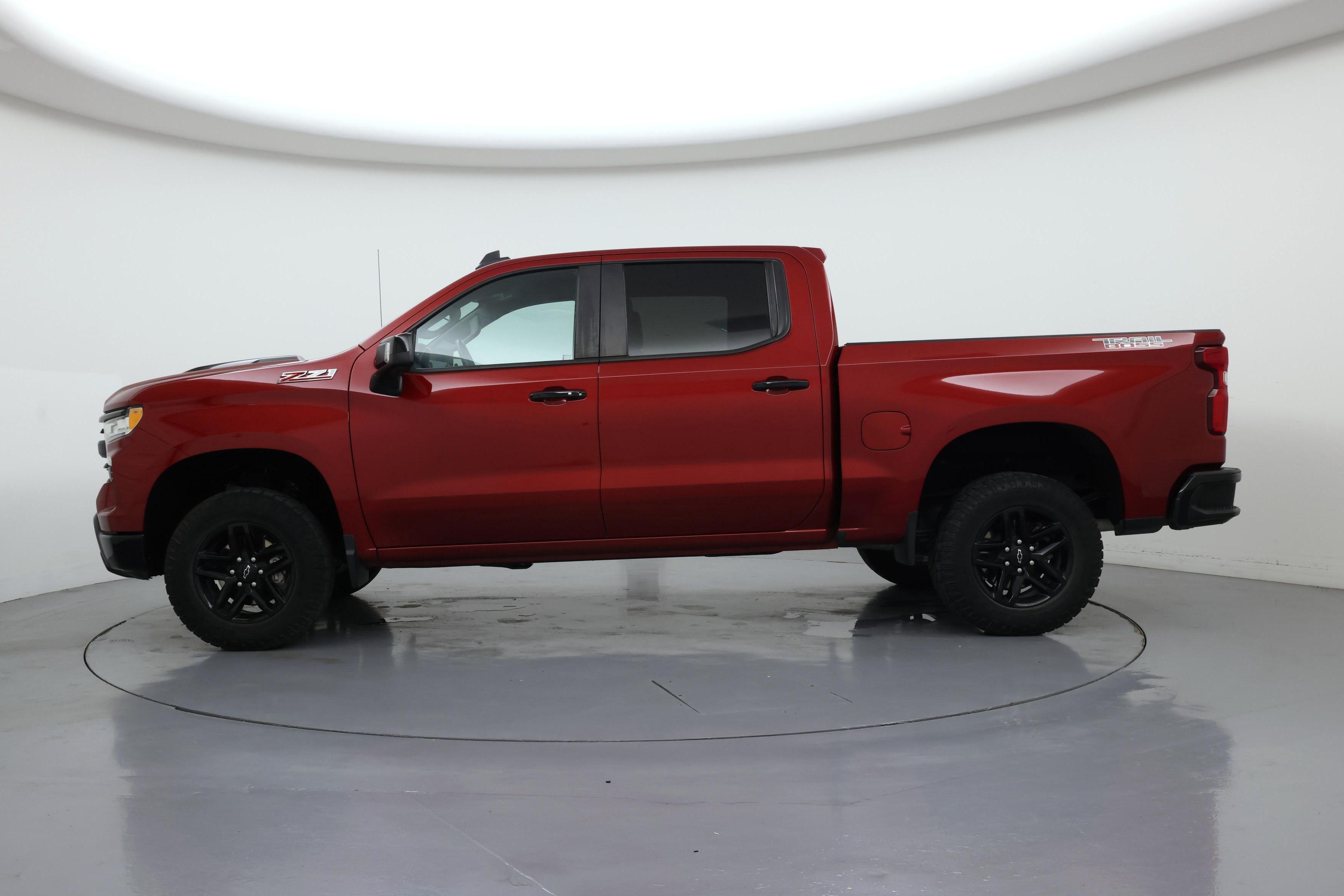 Thumbnail: 2023 Chevrolet Silverado 1500 - 3