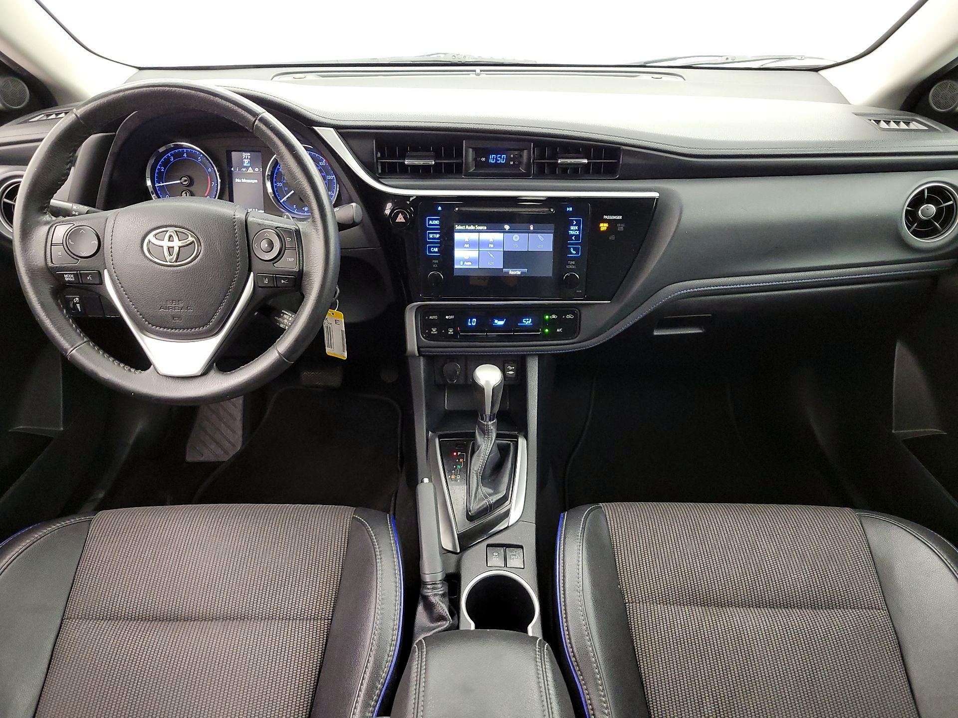 Thumbnail: 2017 Toyota Corolla - 9