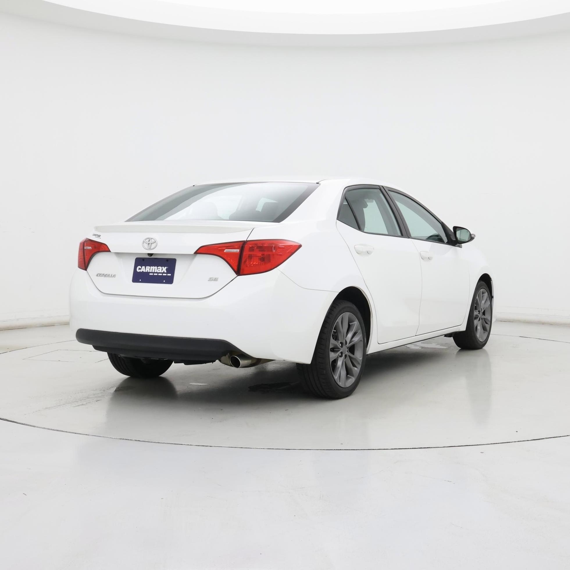 Thumbnail: 2017 Toyota Corolla - 8