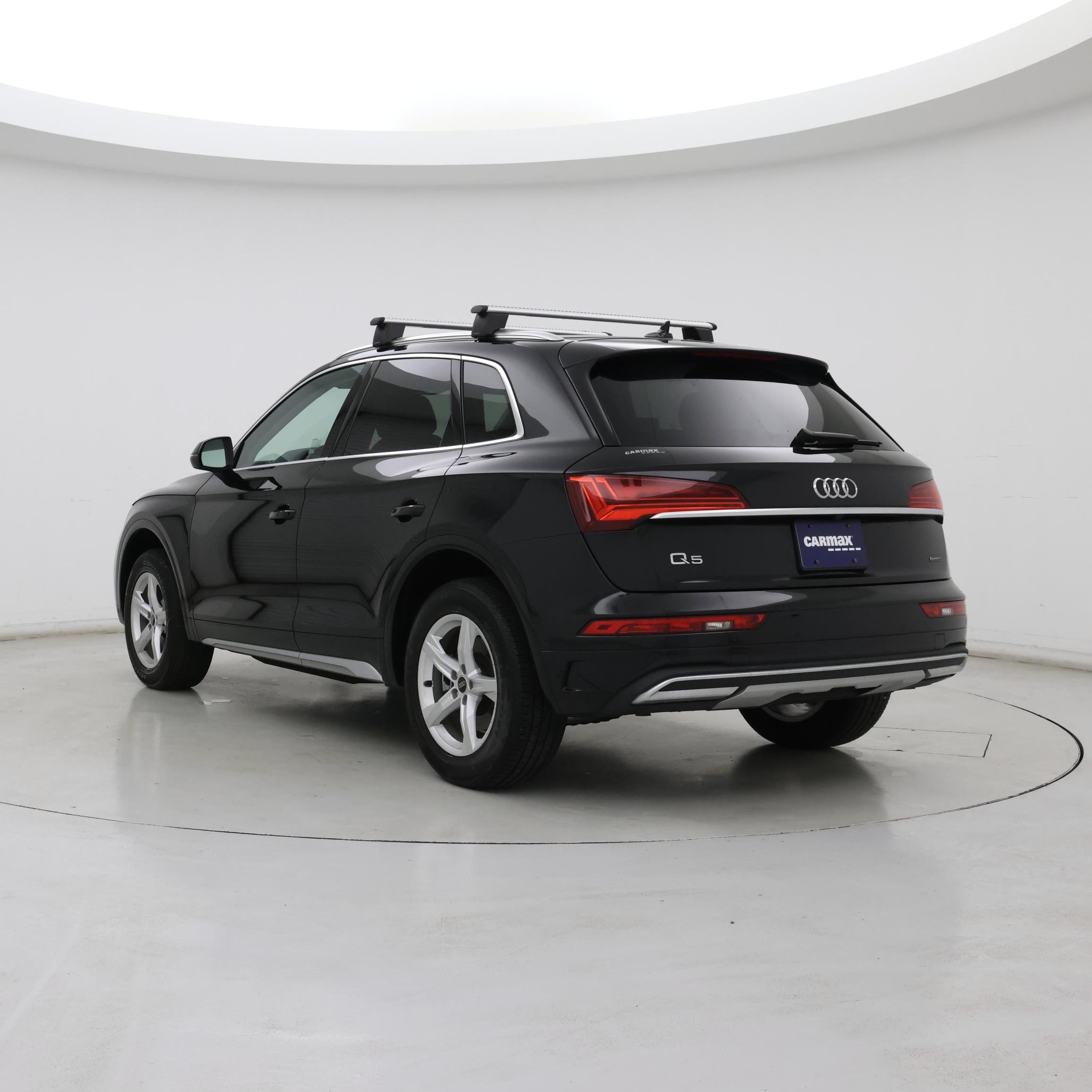 Thumbnail: 2023 Audi Q5 - 2