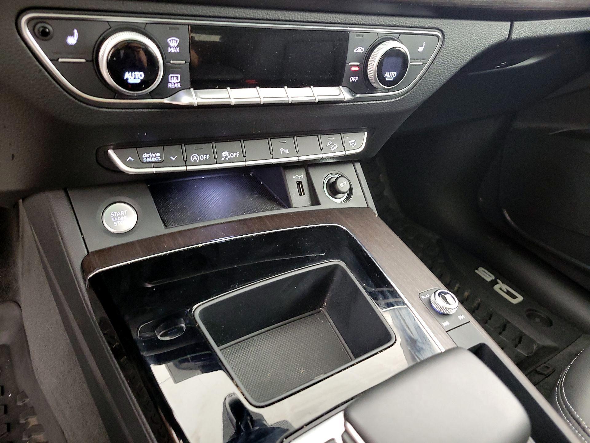 Thumbnail: 2023 Audi Q5 - 19