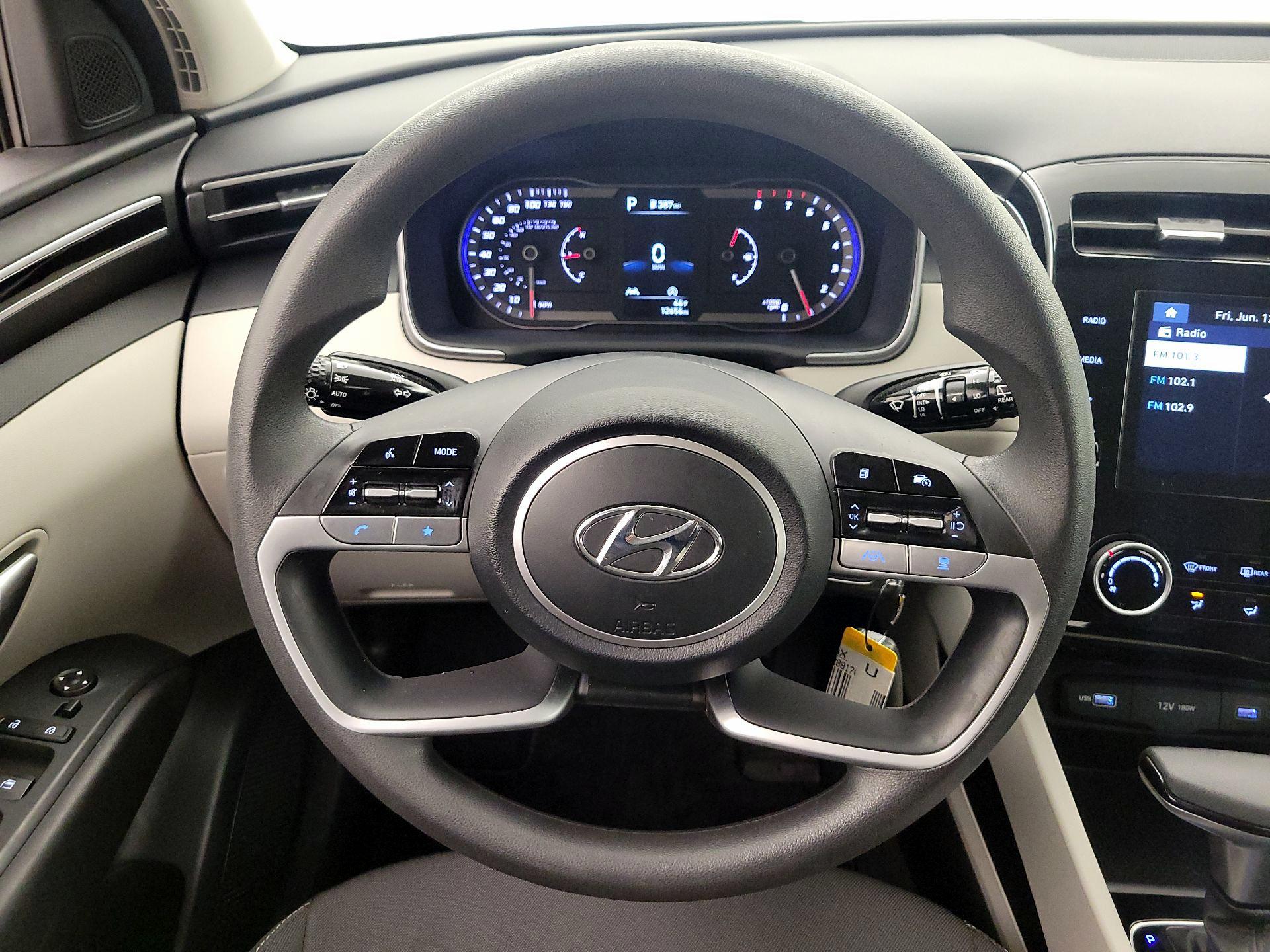 Thumbnail: 2023 Hyundai Tucson - 10
