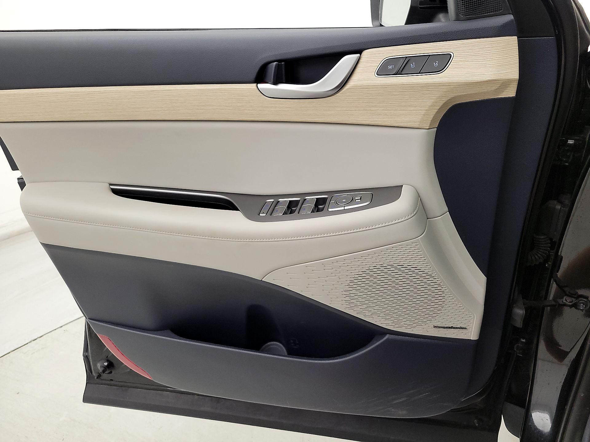 Thumbnail: 2023 Hyundai Palisade - 12