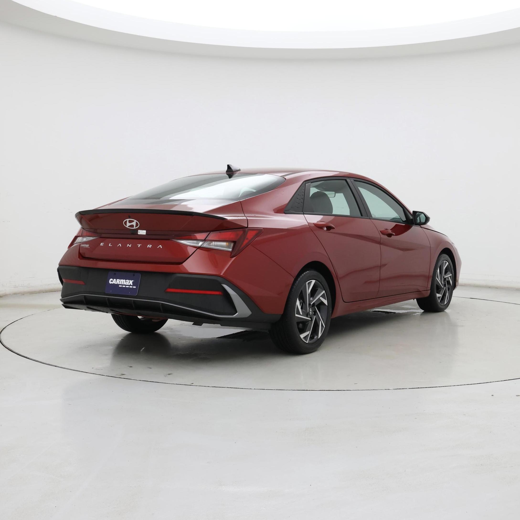 Thumbnail: 2025 Hyundai Elantra - 8