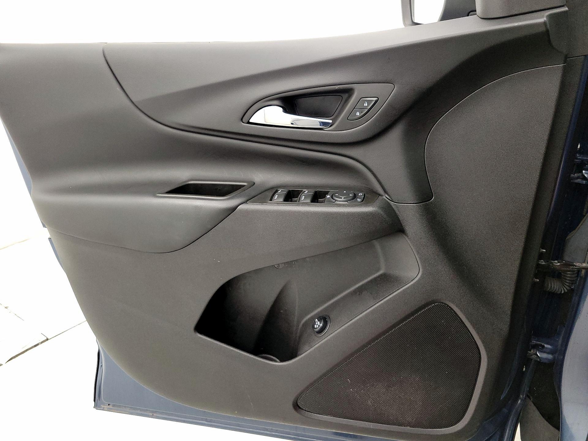 Thumbnail: 2024 Chevrolet Equinox - 12