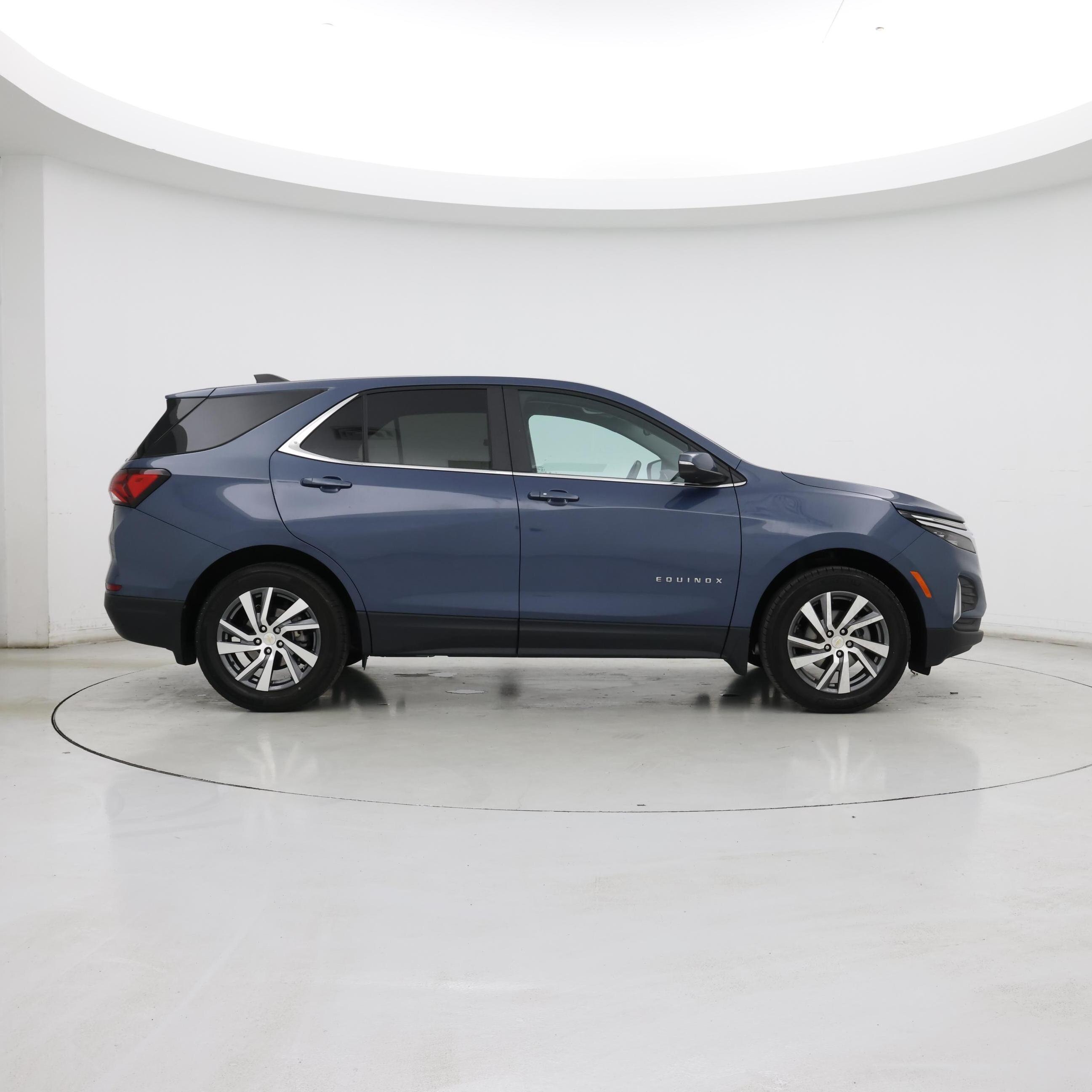 Thumbnail: 2024 Chevrolet Equinox - 7