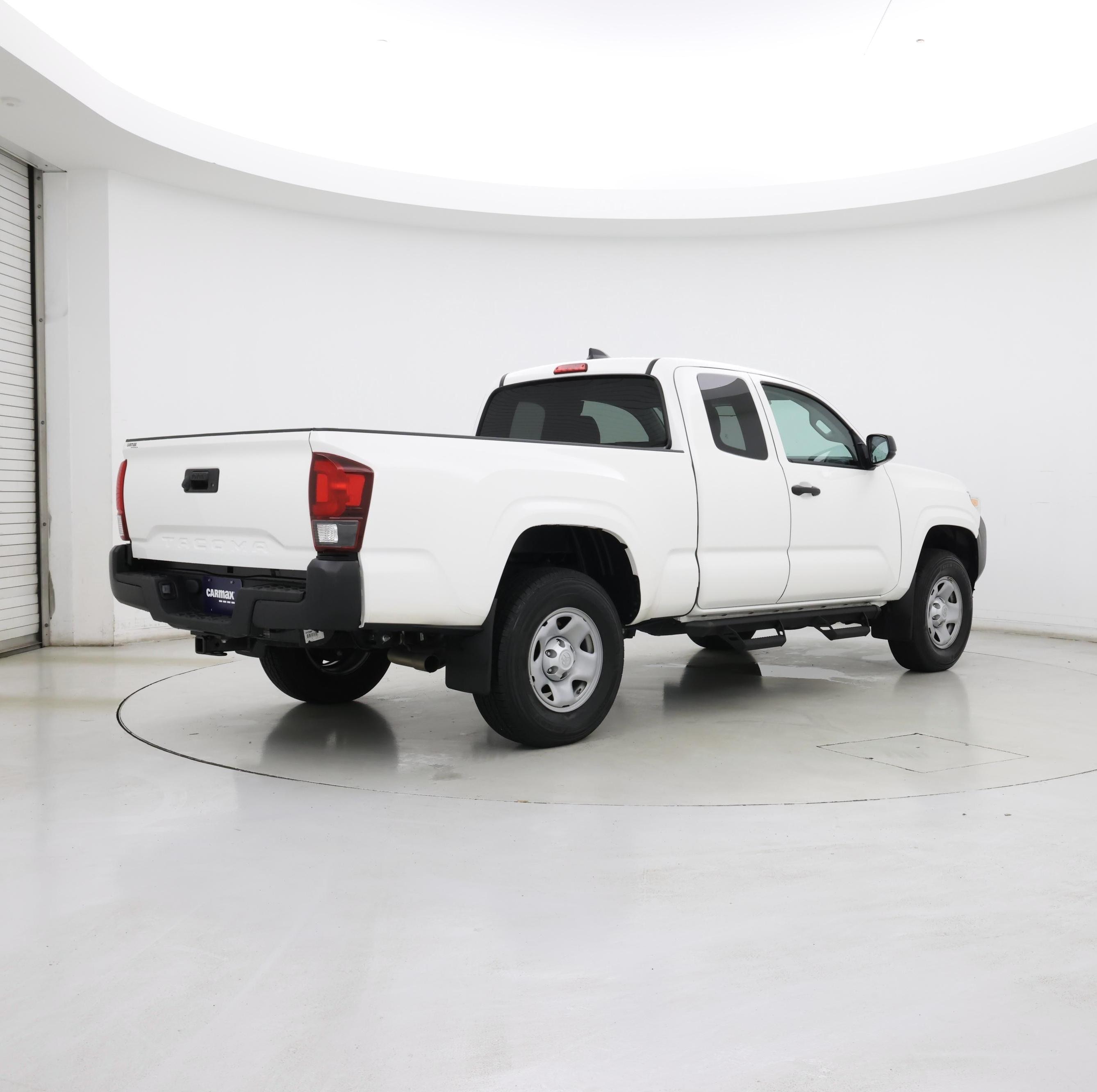 Thumbnail: 2022 Toyota Tacoma - 8