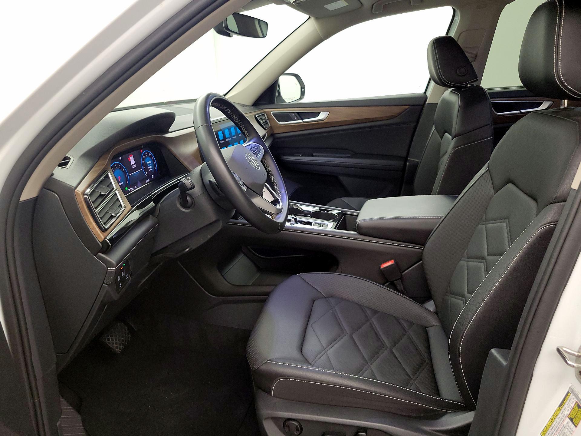 Thumbnail: 2025 Volkswagen Atlas - 11