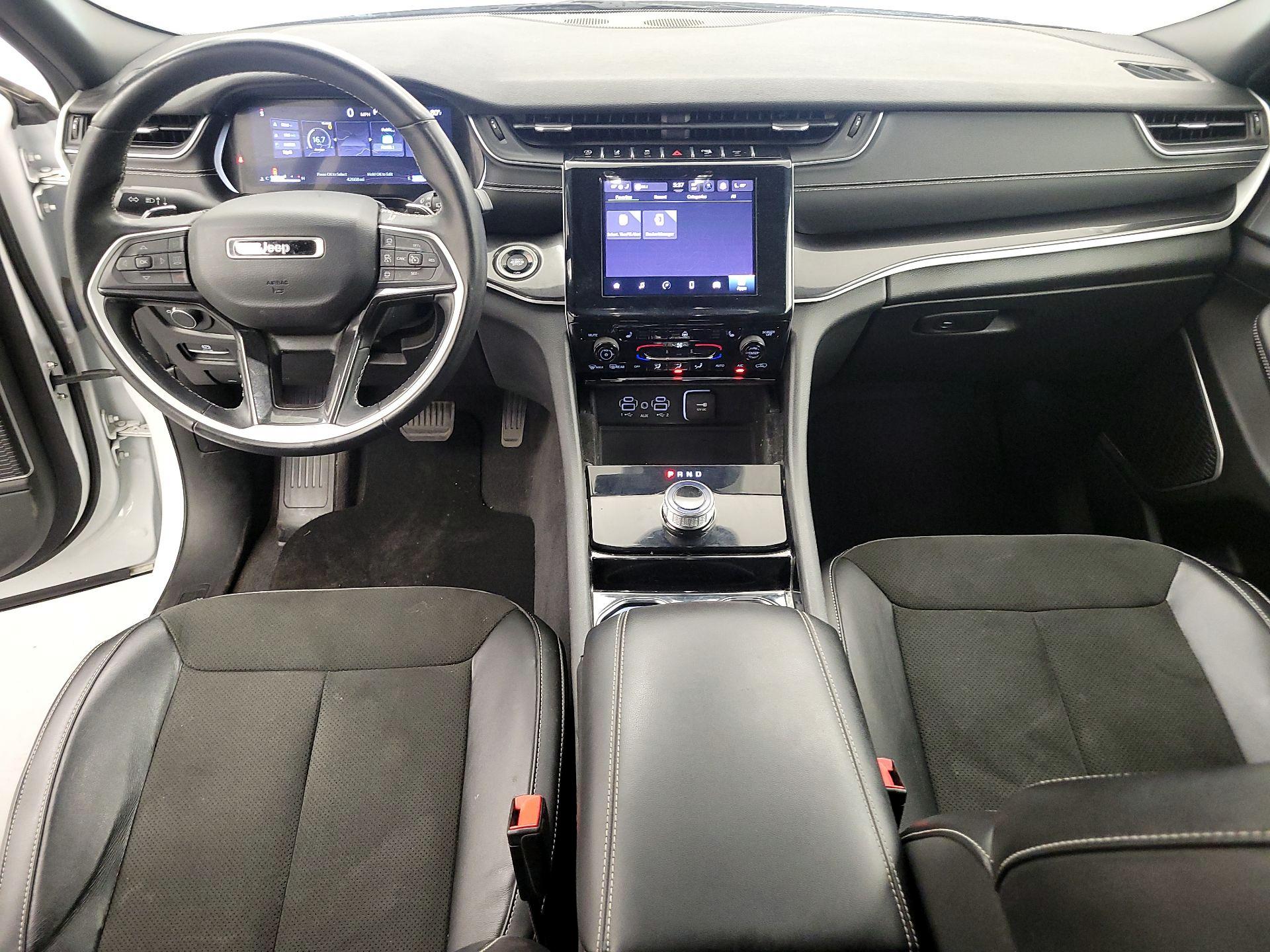 Thumbnail: 2022 Jeep Grand Cherokee L - 9