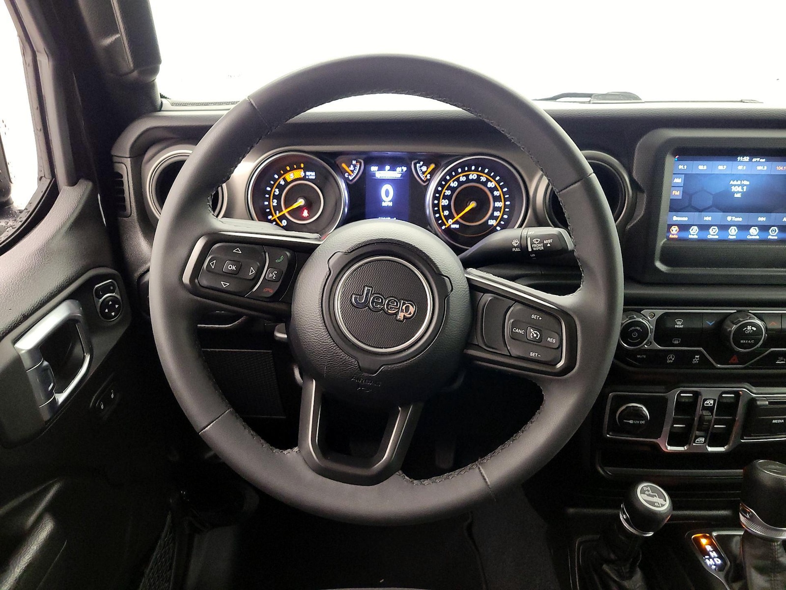 2023 Jeep Gladiator Sport S - Photo 11