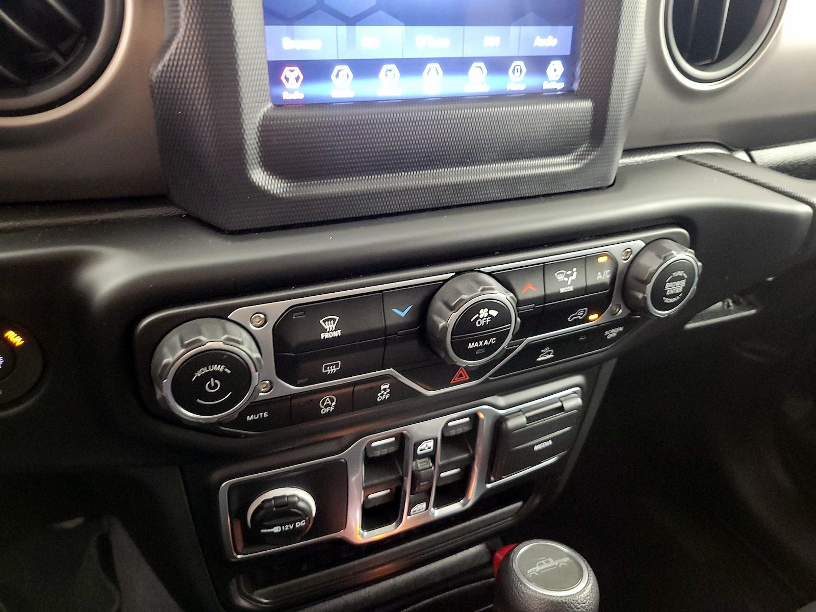 2023 Jeep Gladiator Sport S - Photo 17