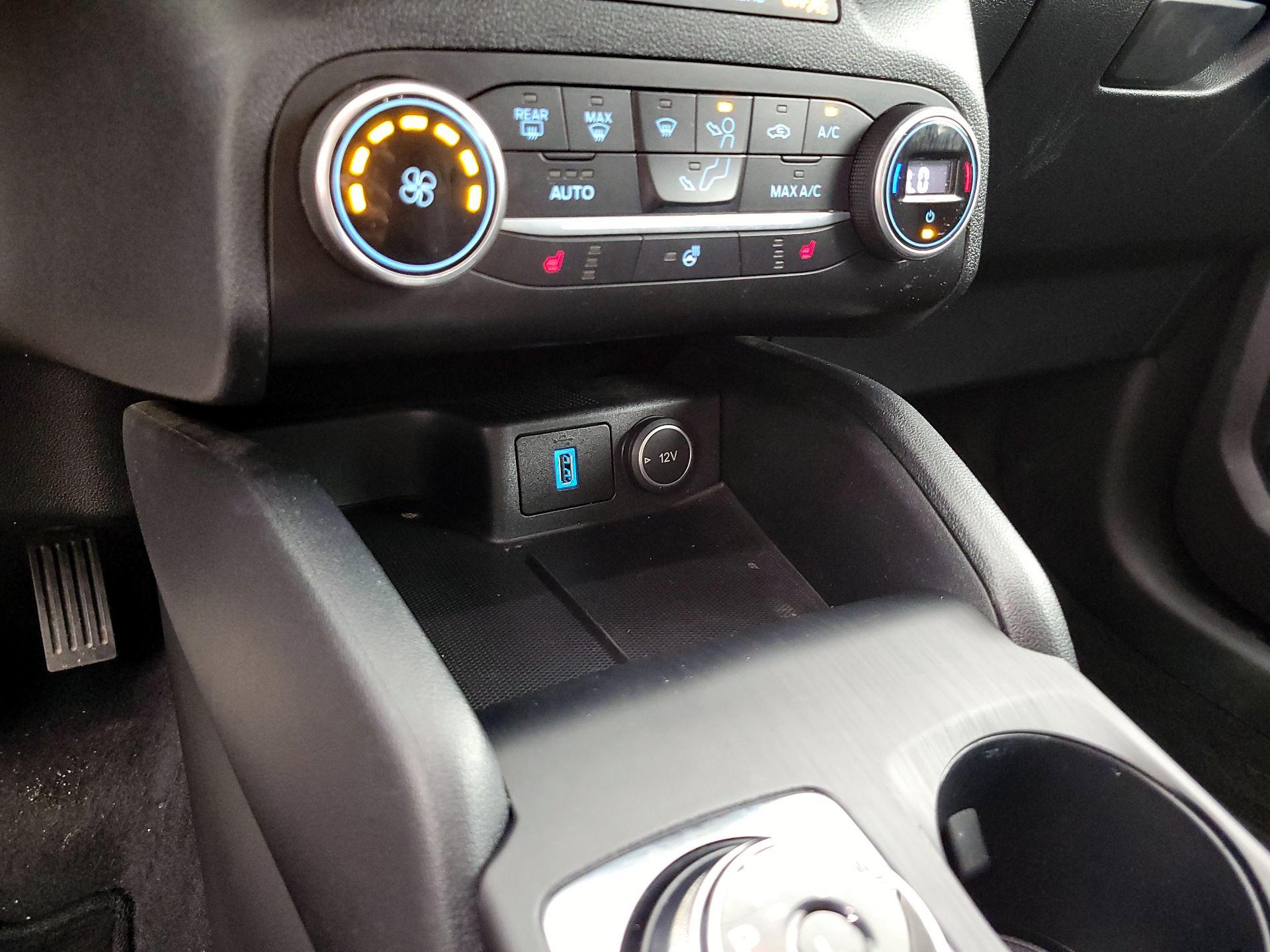 Thumbnail: 2020 Ford Escape - 18