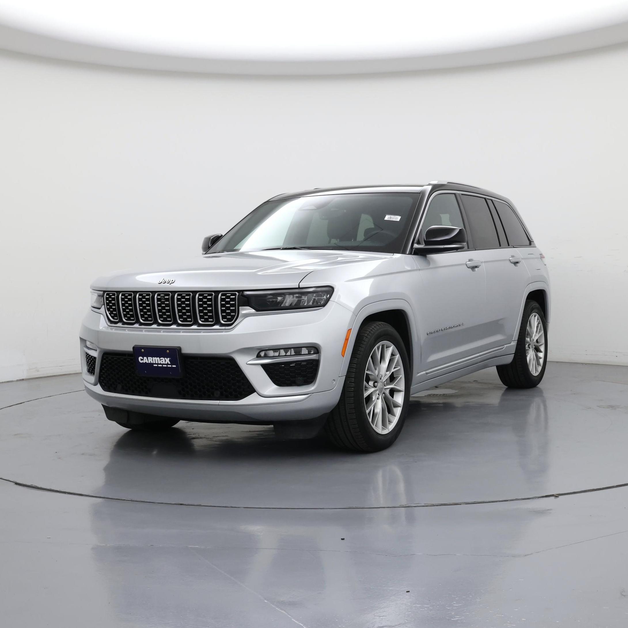 Thumbnail: 2023 Jeep Grand Cherokee - 4
