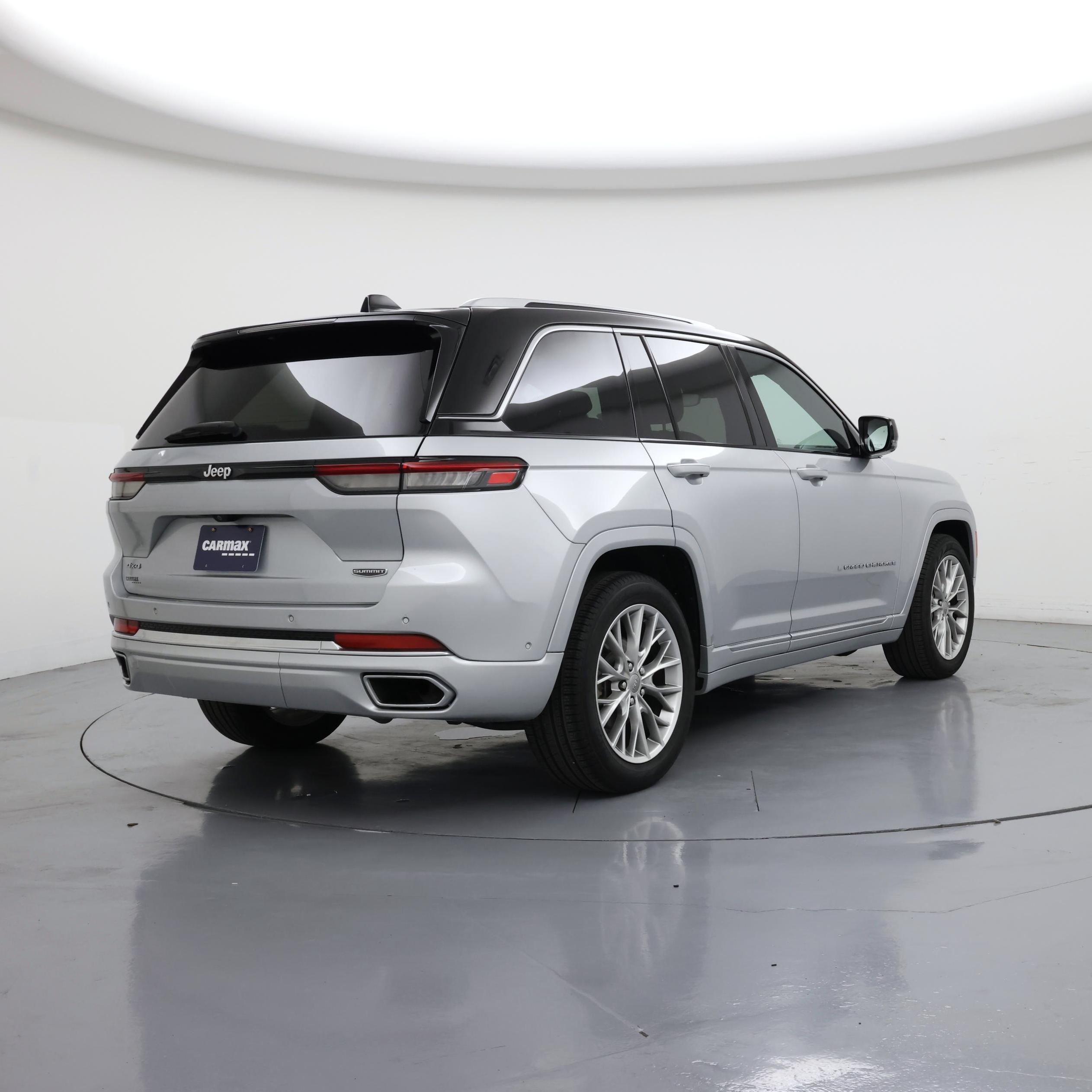 Thumbnail: 2023 Jeep Grand Cherokee - 8