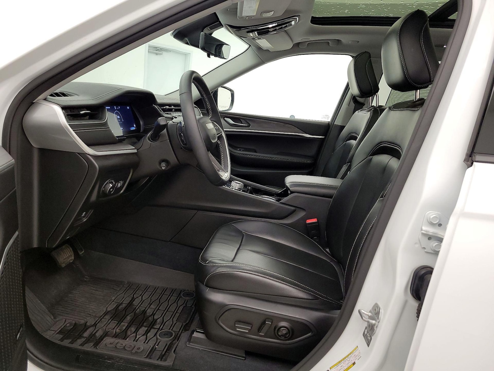 2023 Jeep Grand Cherokee L Limited - Photo 12