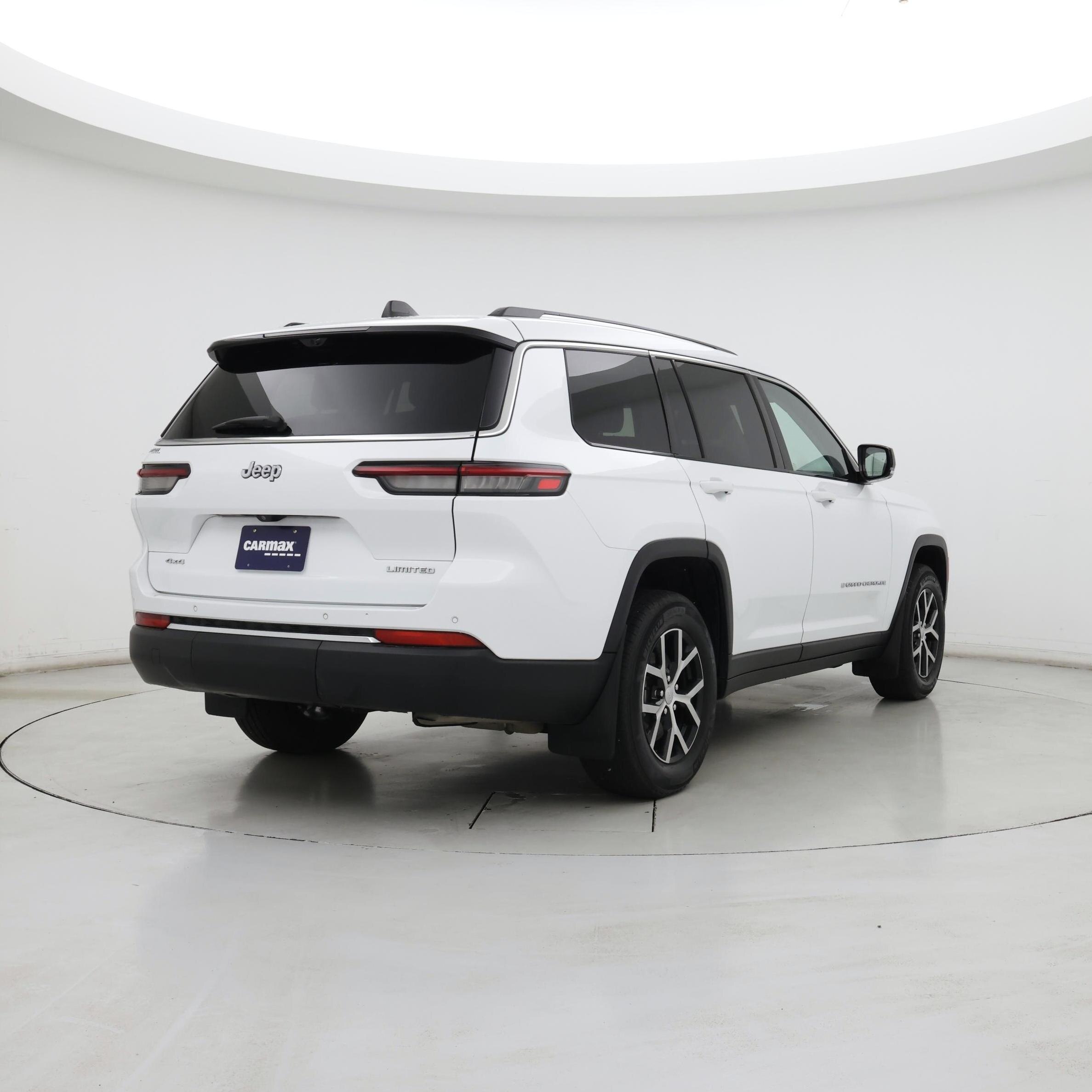 Thumbnail: 2023 Jeep Grand Cherokee L - 8