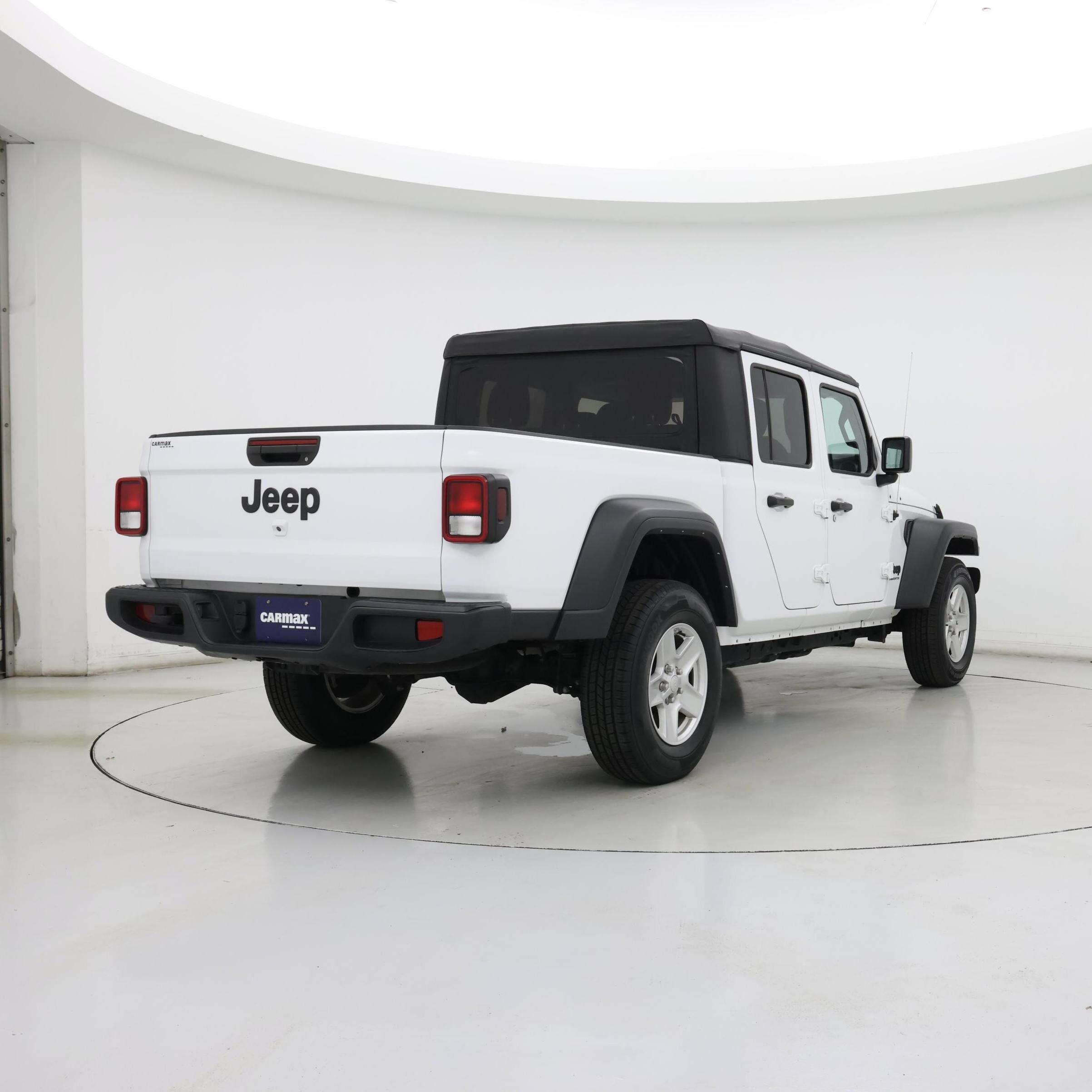 Thumbnail: 2023 Jeep Gladiator - 8