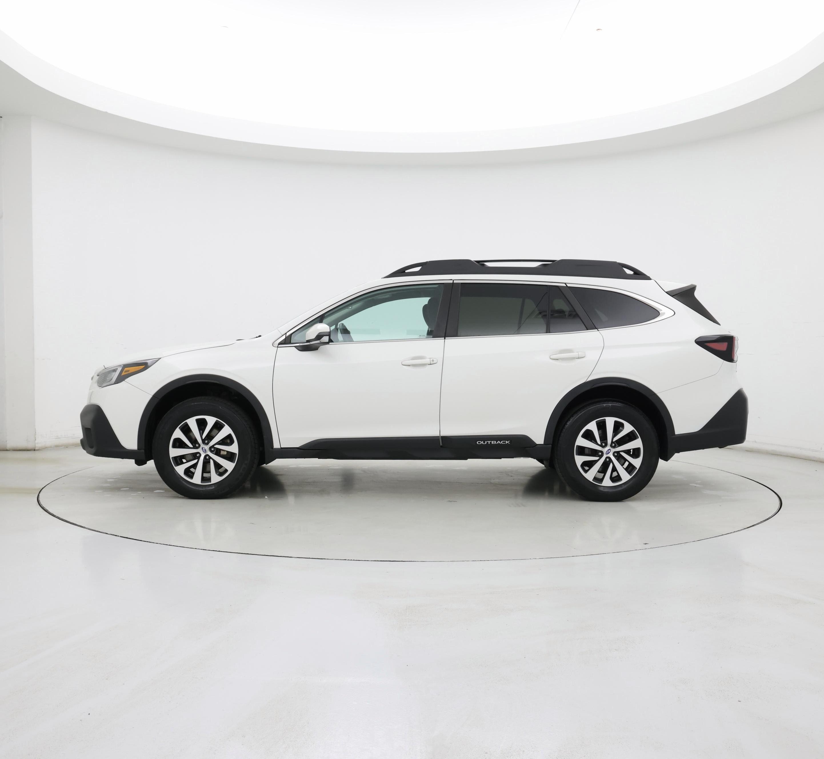 Thumbnail: 2020 Subaru Outback - 3