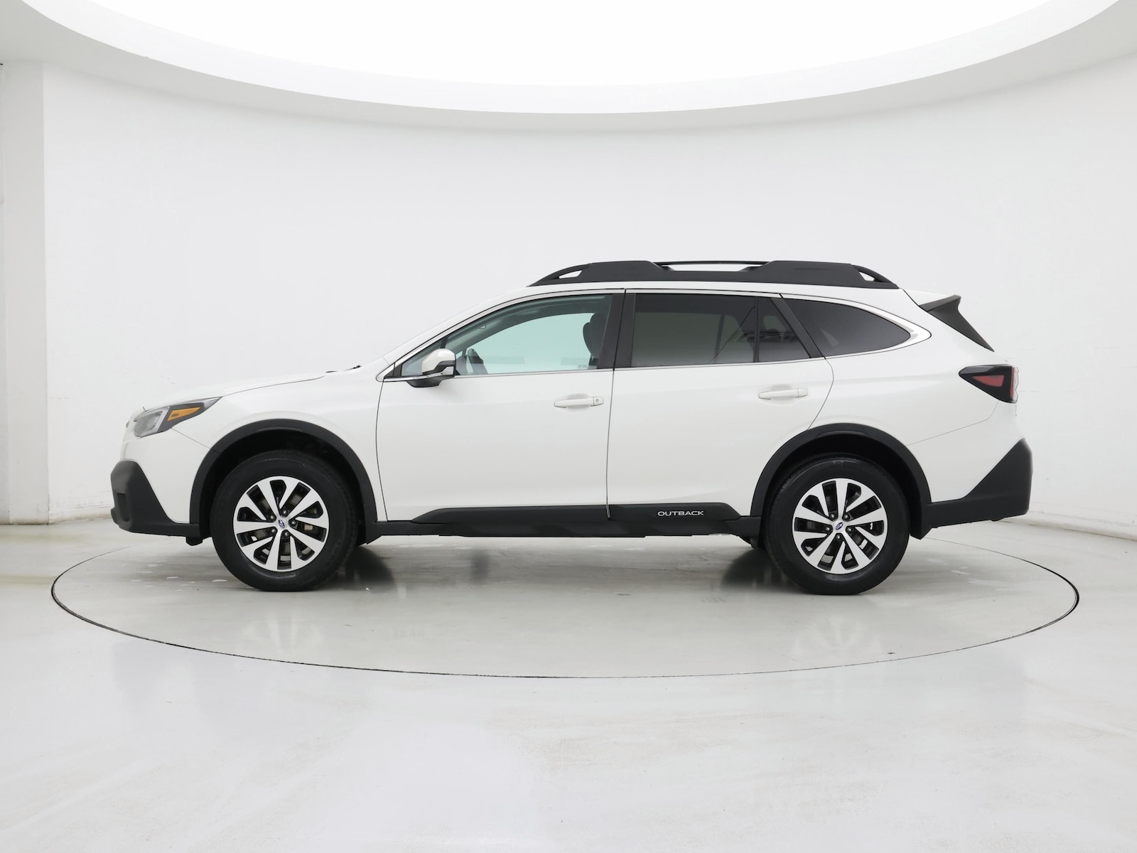 2020 Subaru Outback Premium - Photo 4