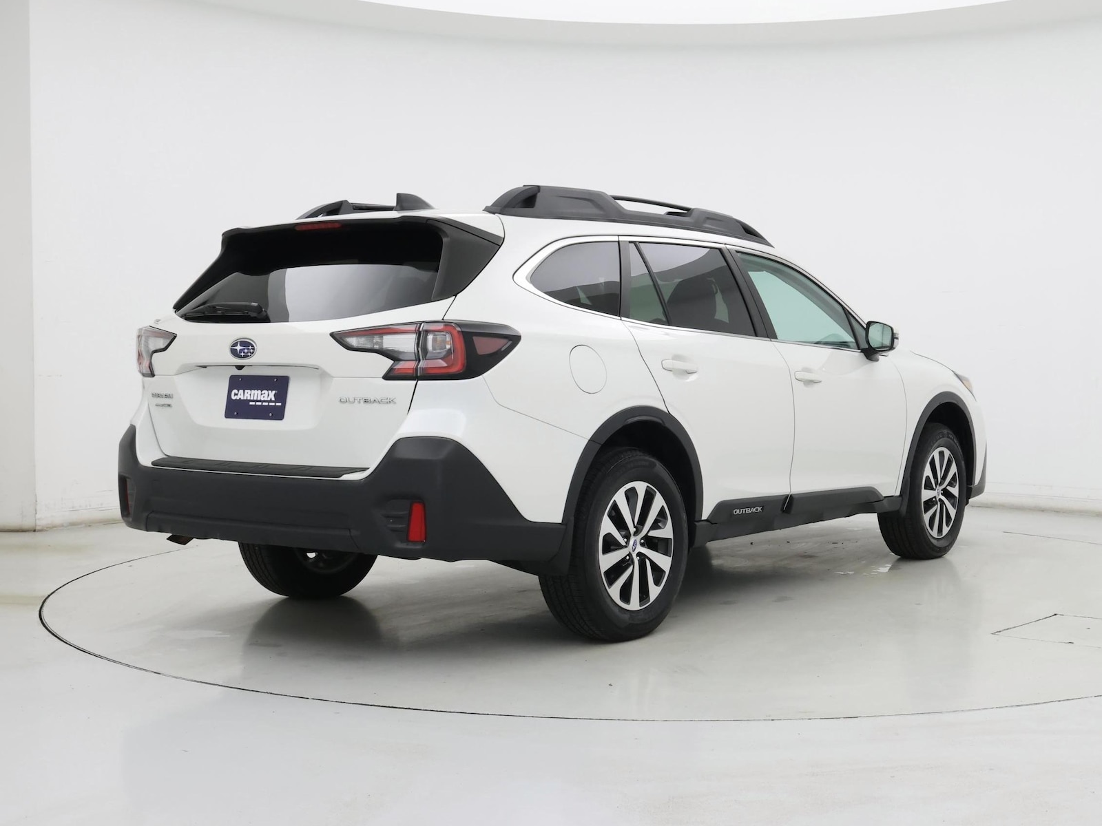2020 Subaru Outback Premium - Photo 9