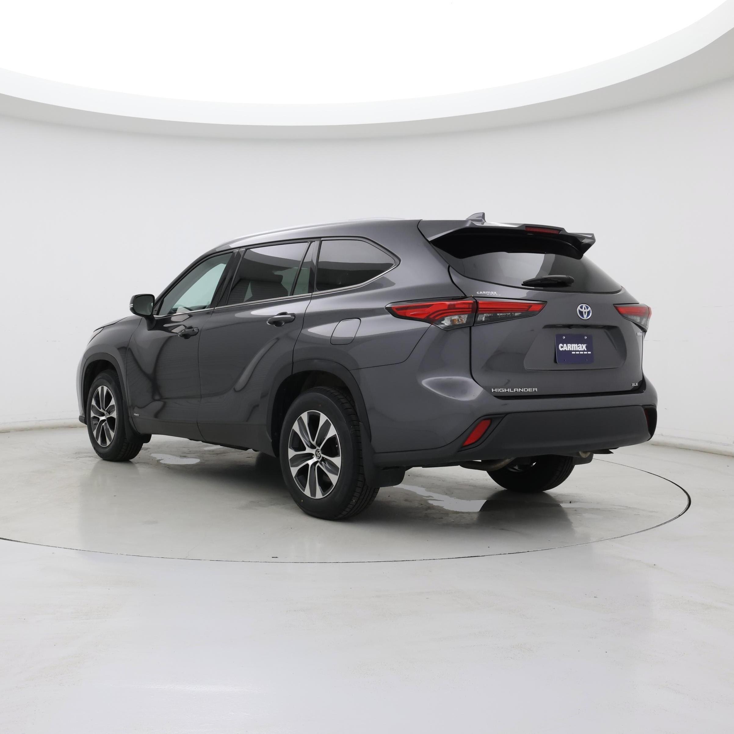 Thumbnail: 2022 Toyota Highlander - 2
