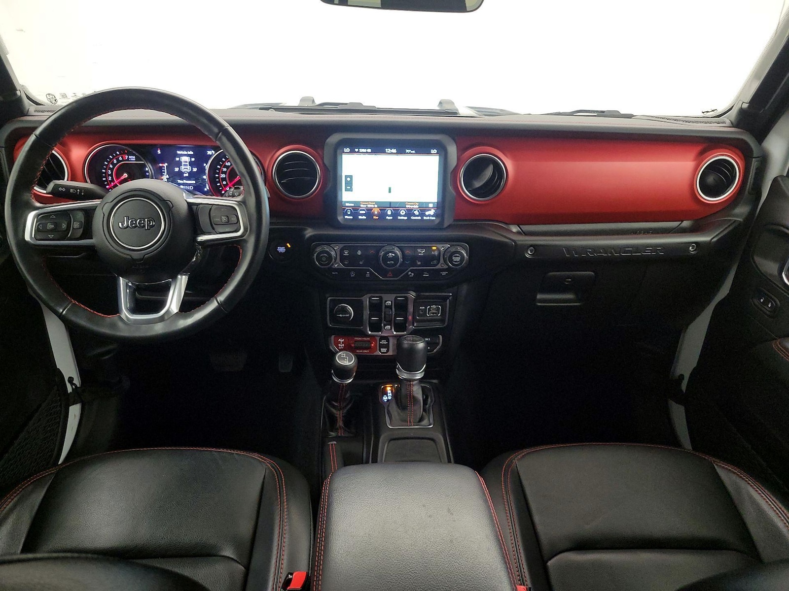 Apple CarPlay® & Android Auto™