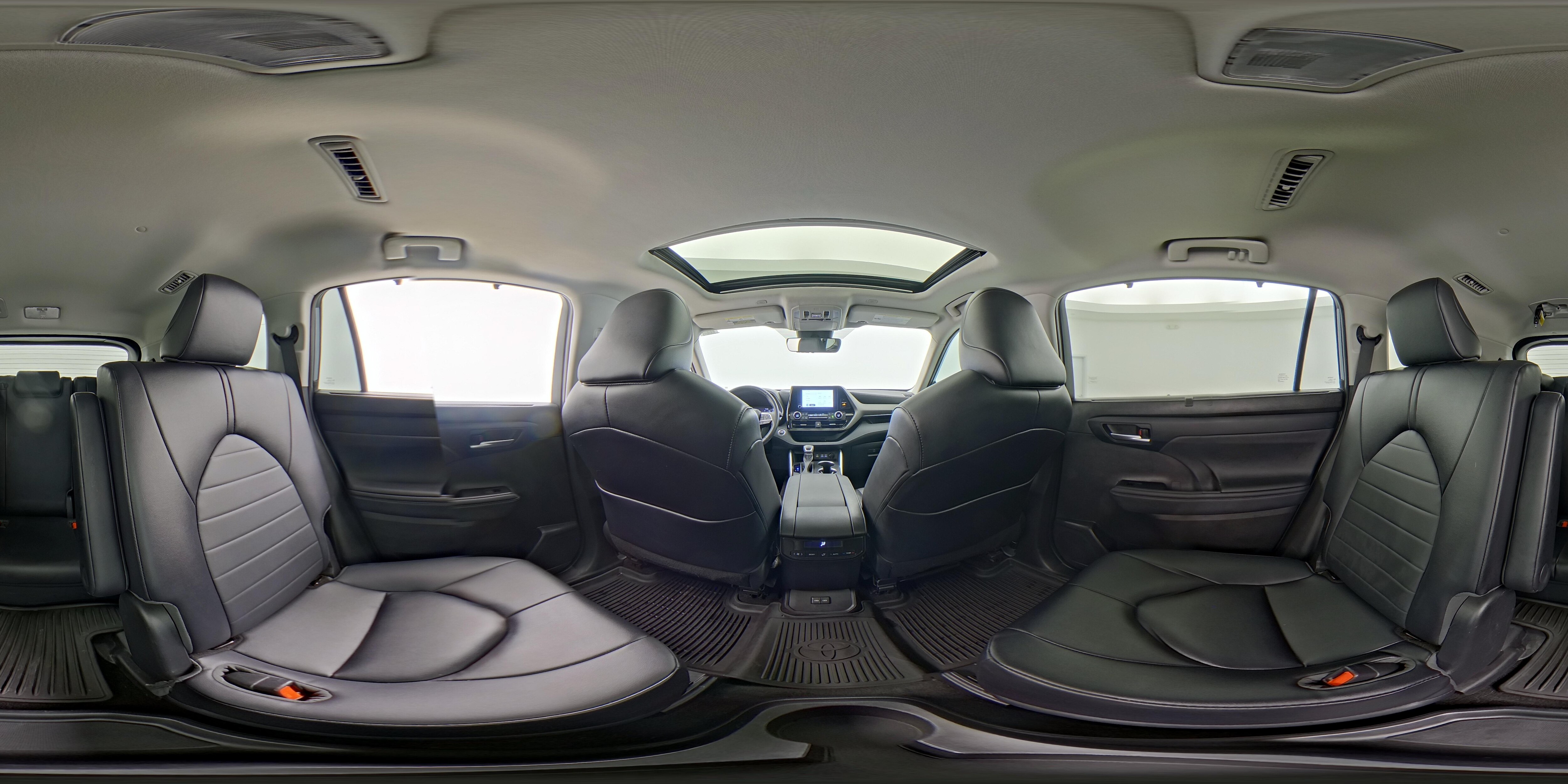 2023 Toyota Highlander XLE - Photo 28