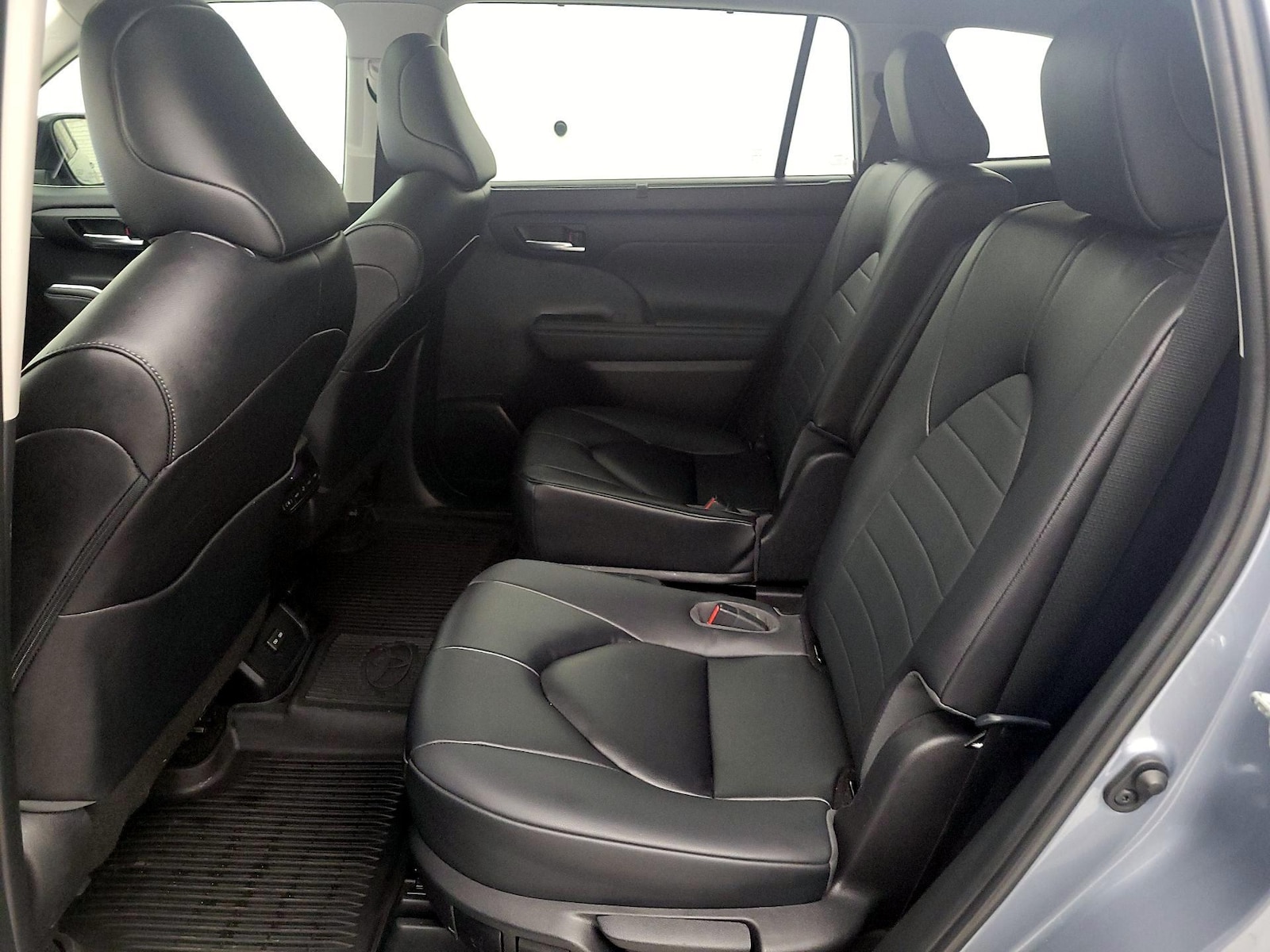 2023 Toyota Highlander XLE - Photo 21