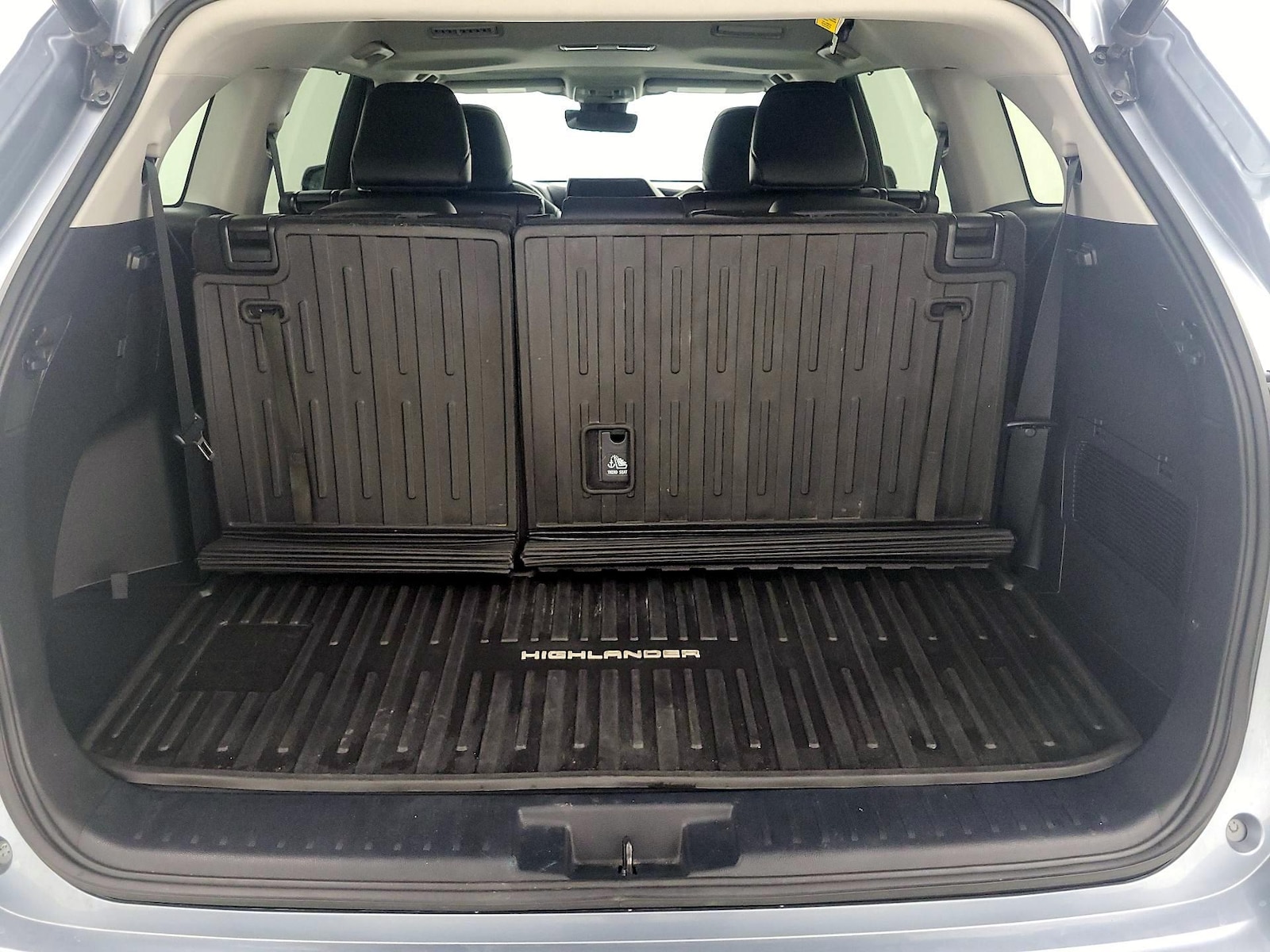 2023 Toyota Highlander XLE - Photo 23