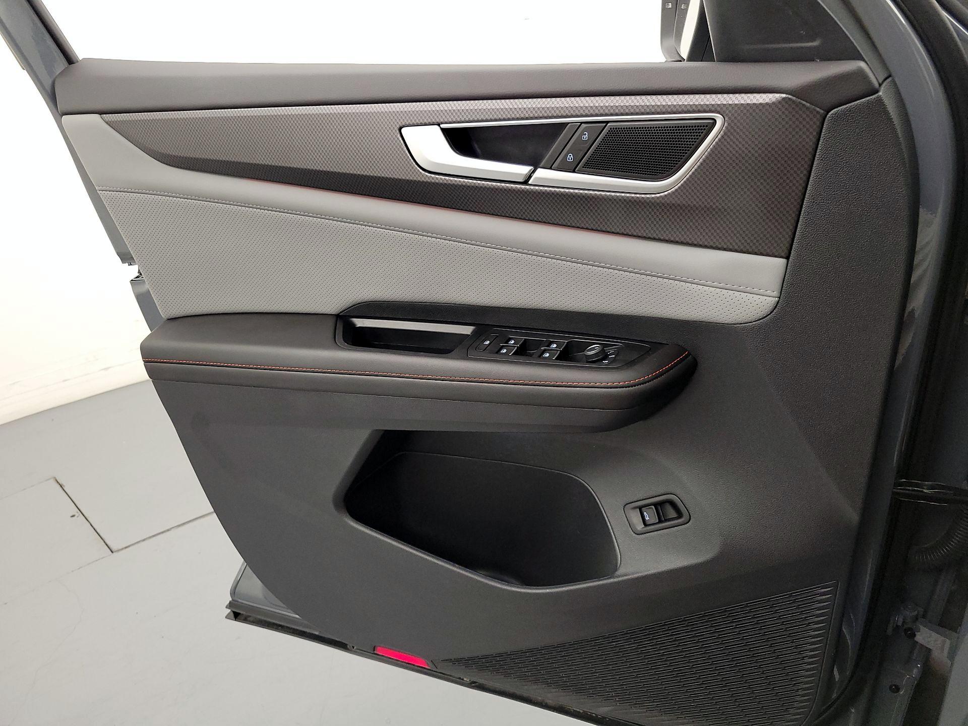 Thumbnail: 2024 Volkswagen Atlas - 12
