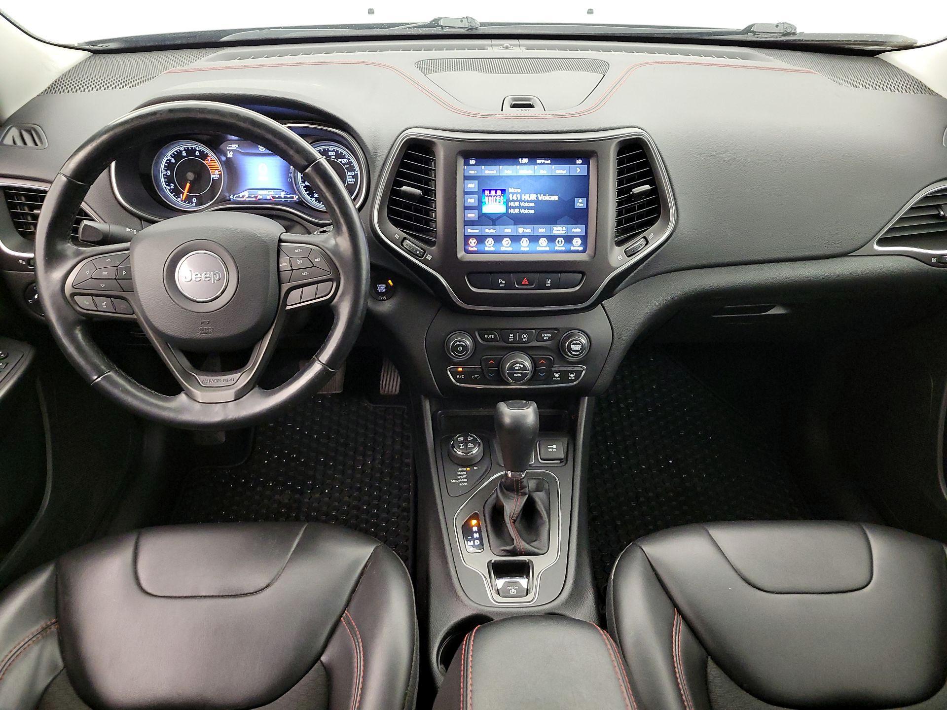 Thumbnail: 2021 Jeep Cherokee - 9