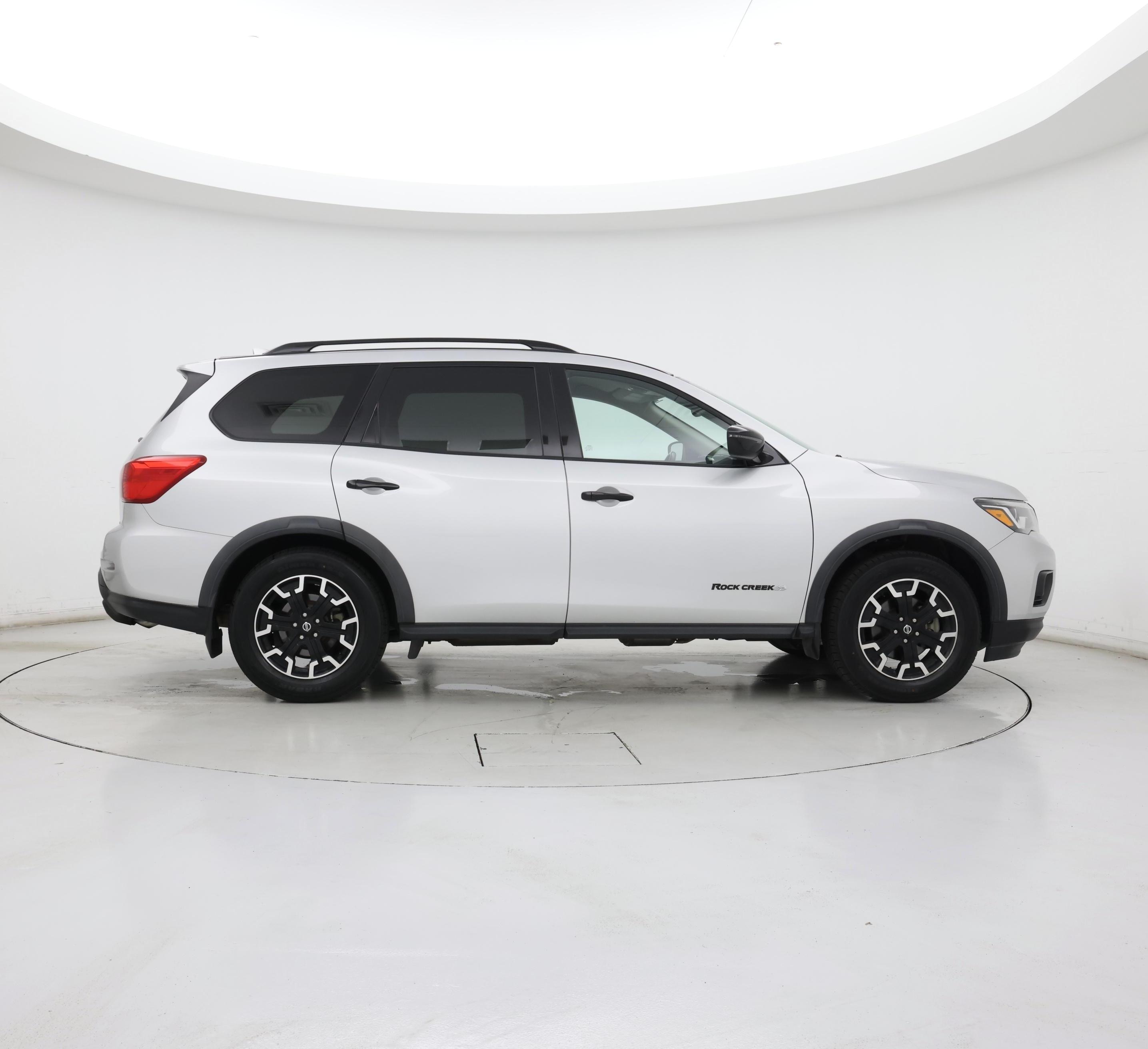 Thumbnail: 2020 Nissan Pathfinder - 7