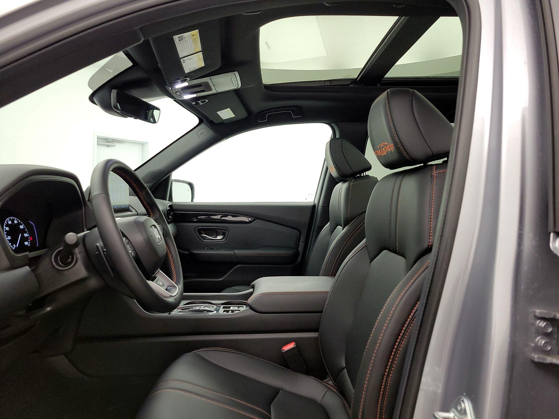 Thumbnail: 2025 Honda Pilot - 19