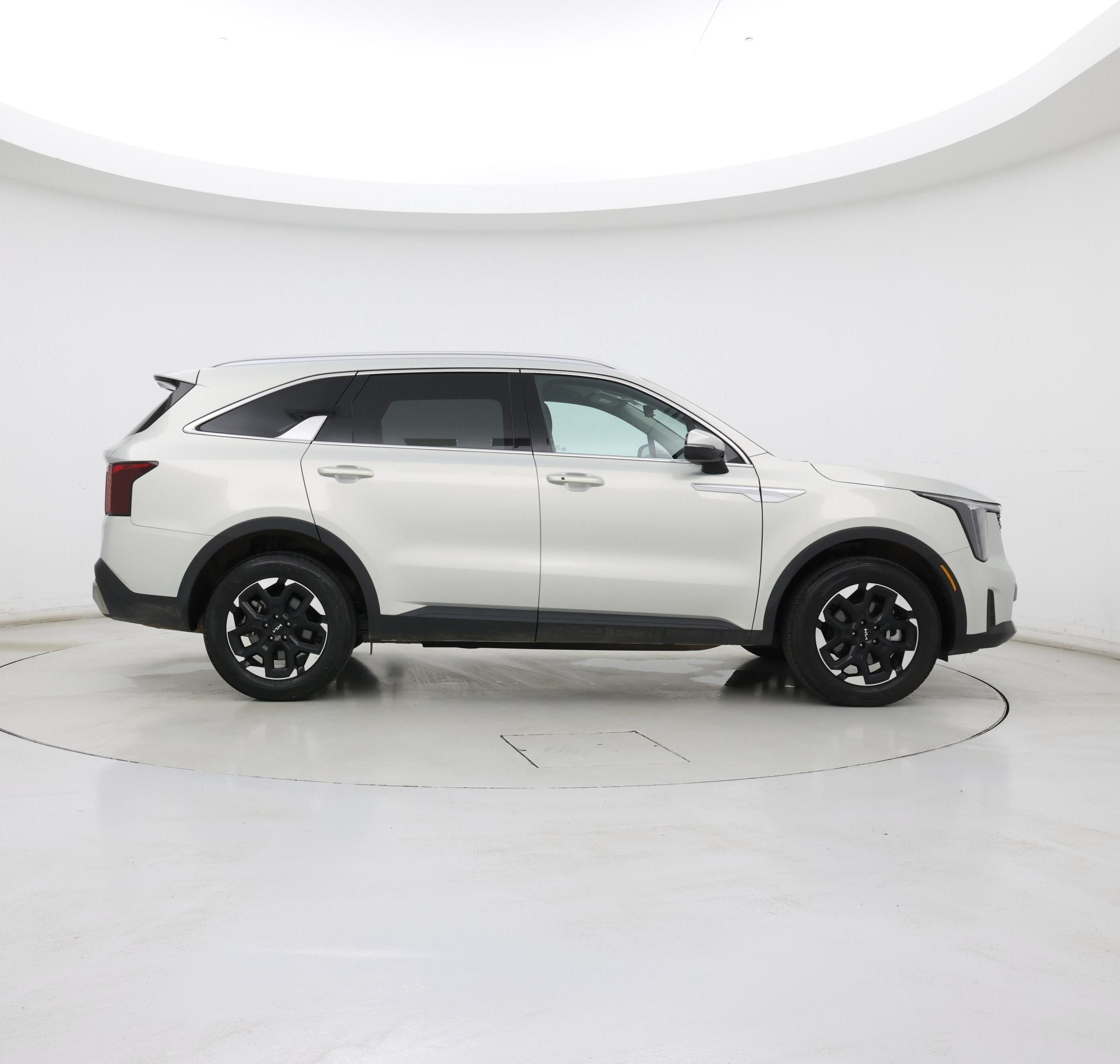 Thumbnail: 2026 Kia Sorento - 7
