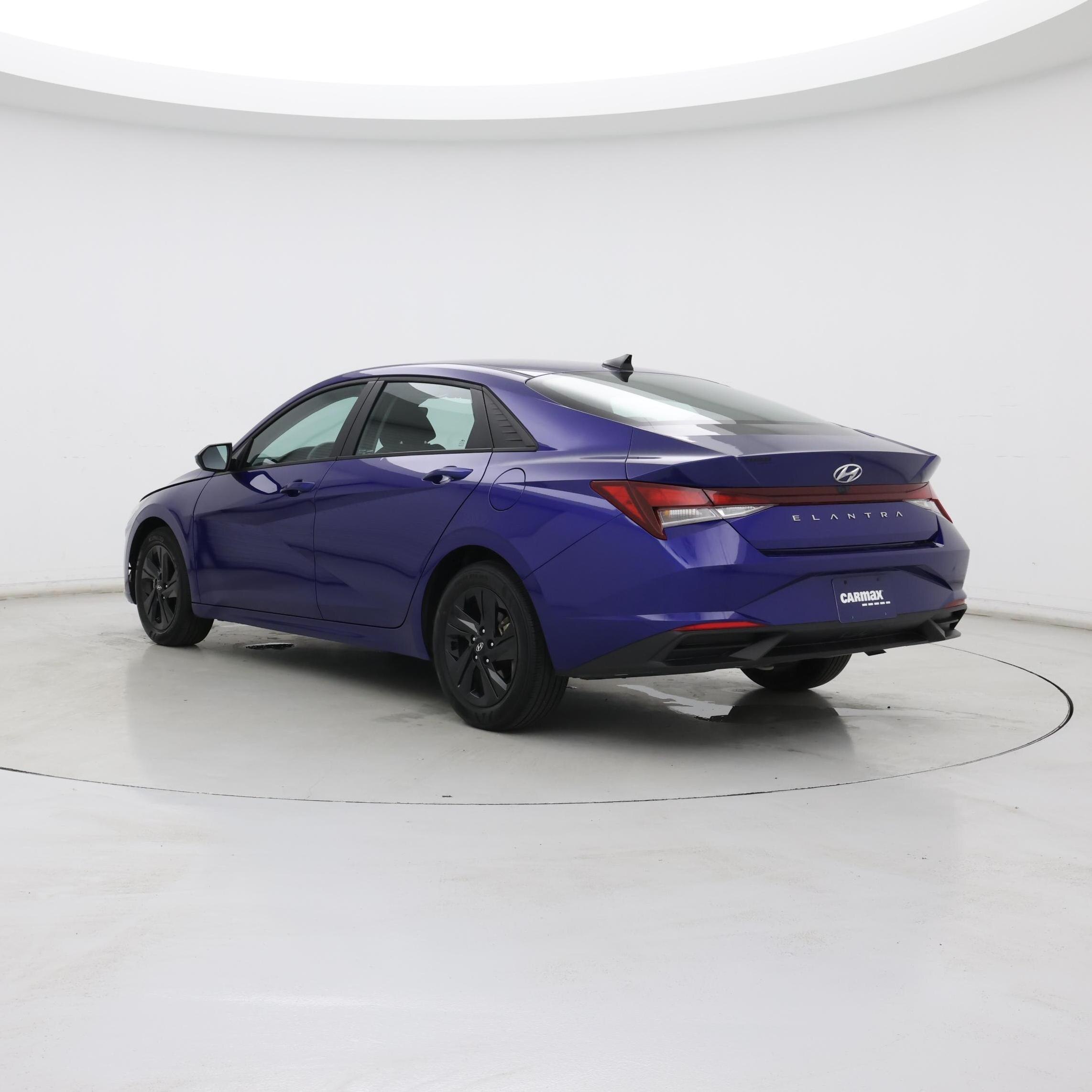 Thumbnail: 2023 Hyundai Elantra - 2