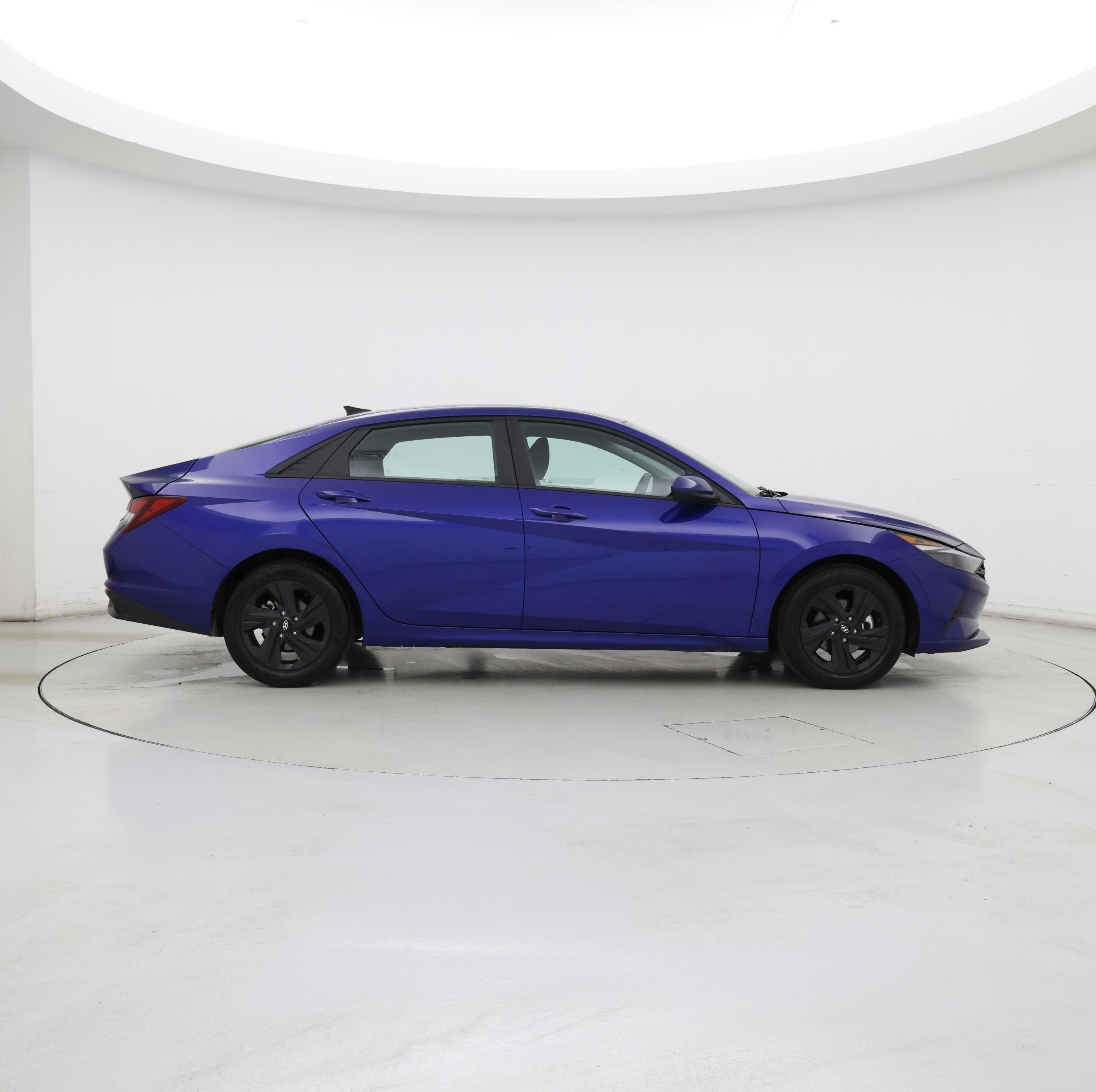 Thumbnail: 2023 Hyundai Elantra - 7