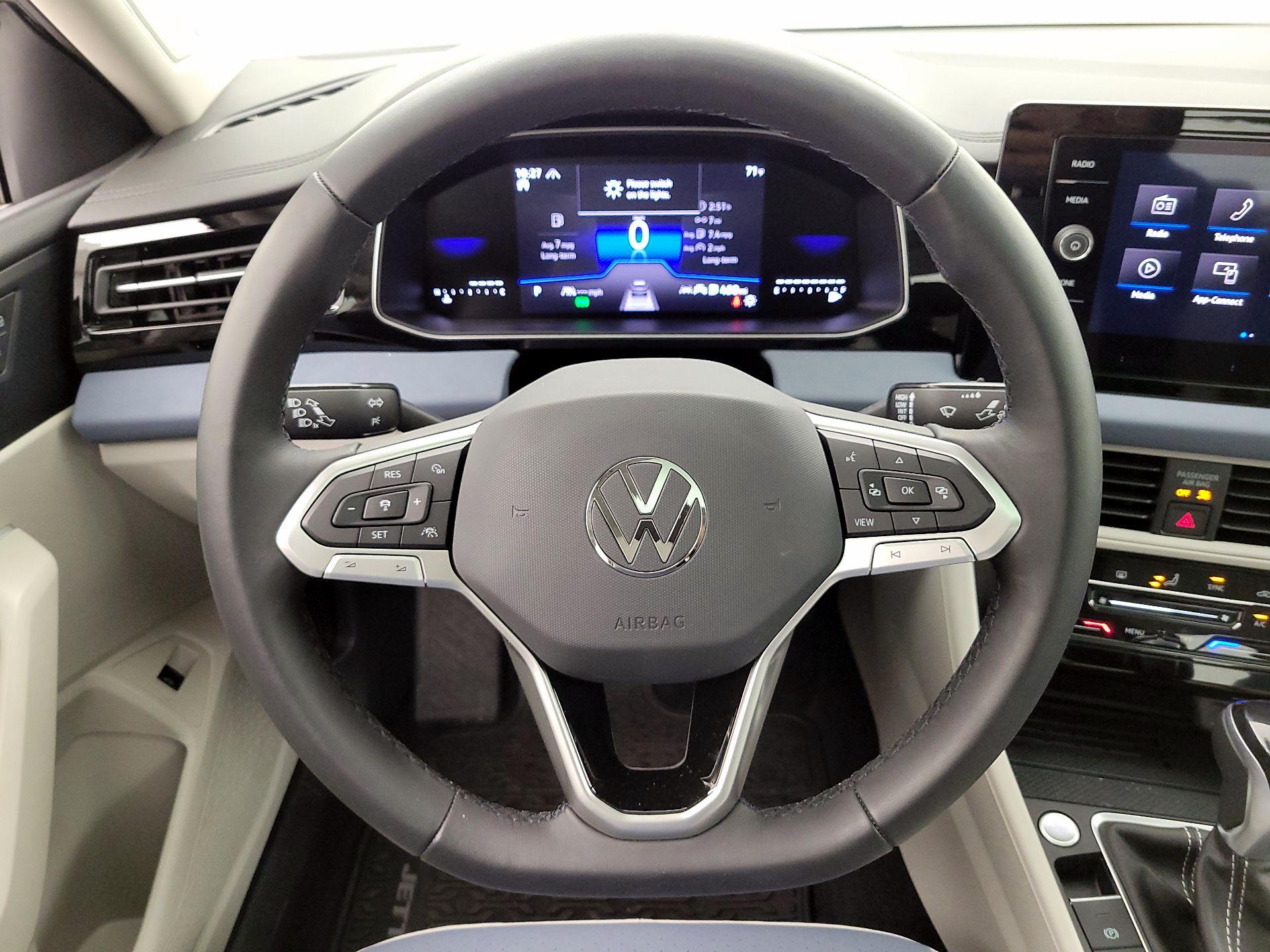 Thumbnail: 2025 Volkswagen Jetta - 10