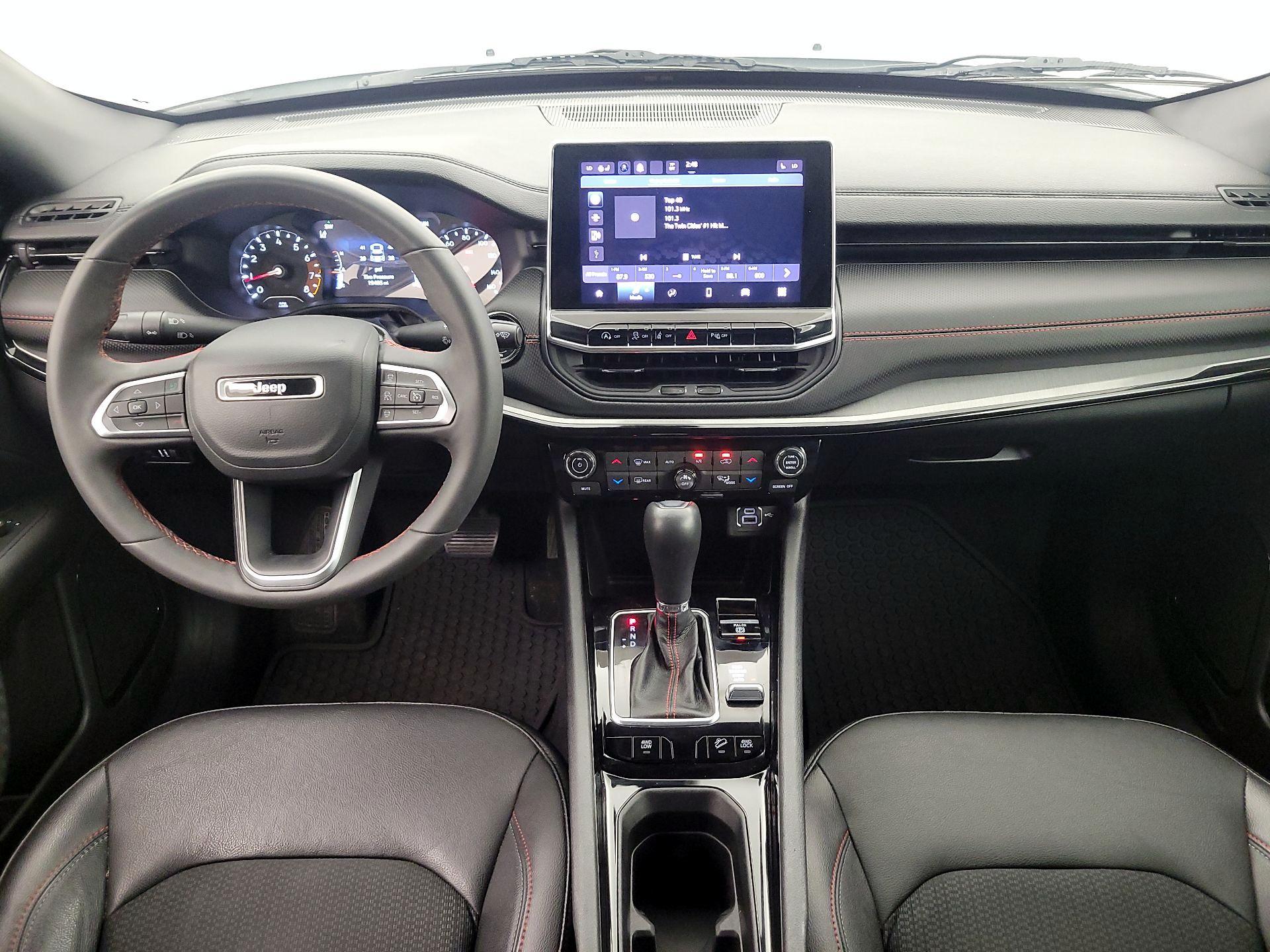 Thumbnail: 2024 Jeep Compass - 9