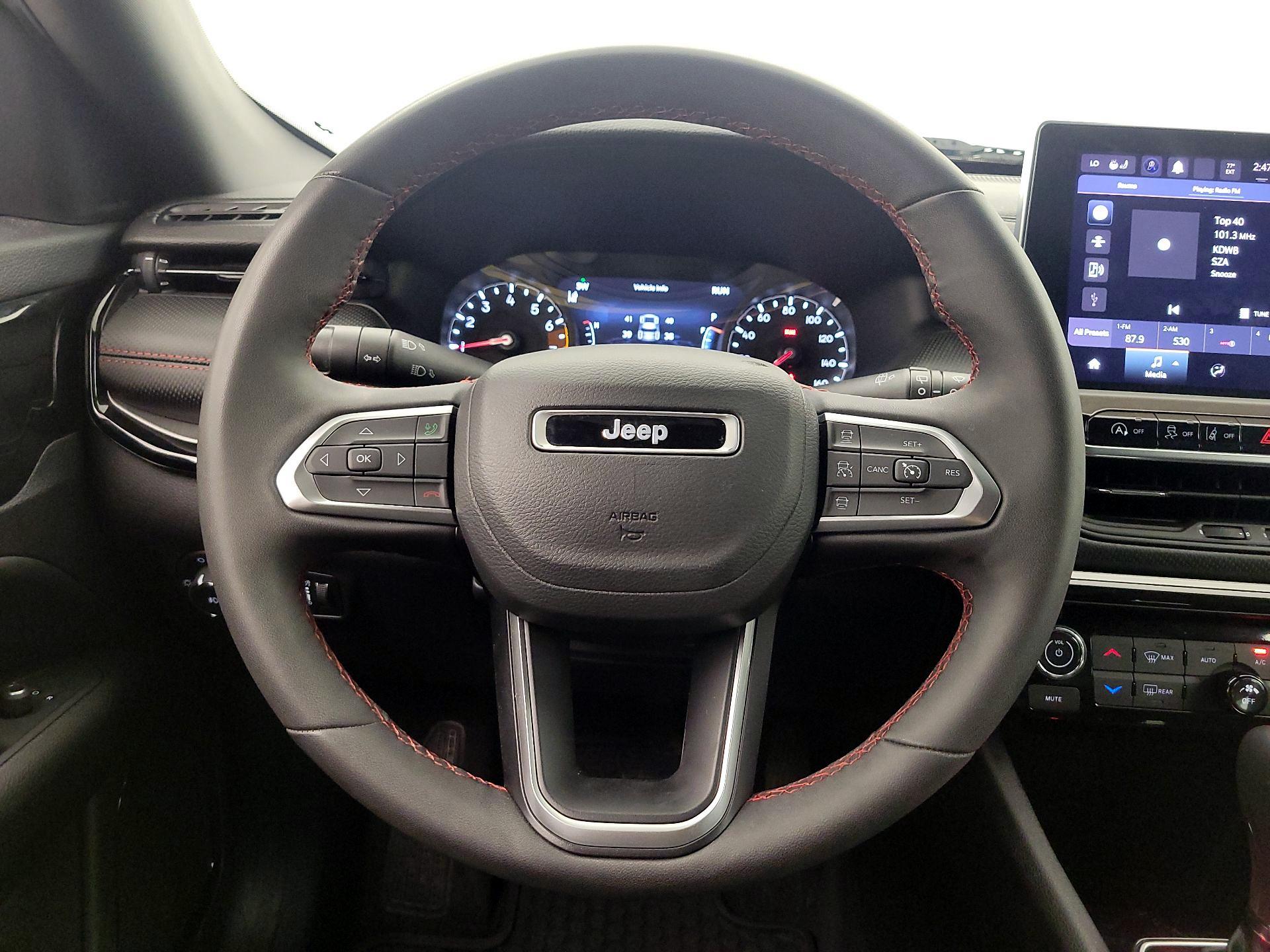 Thumbnail: 2024 Jeep Compass - 10