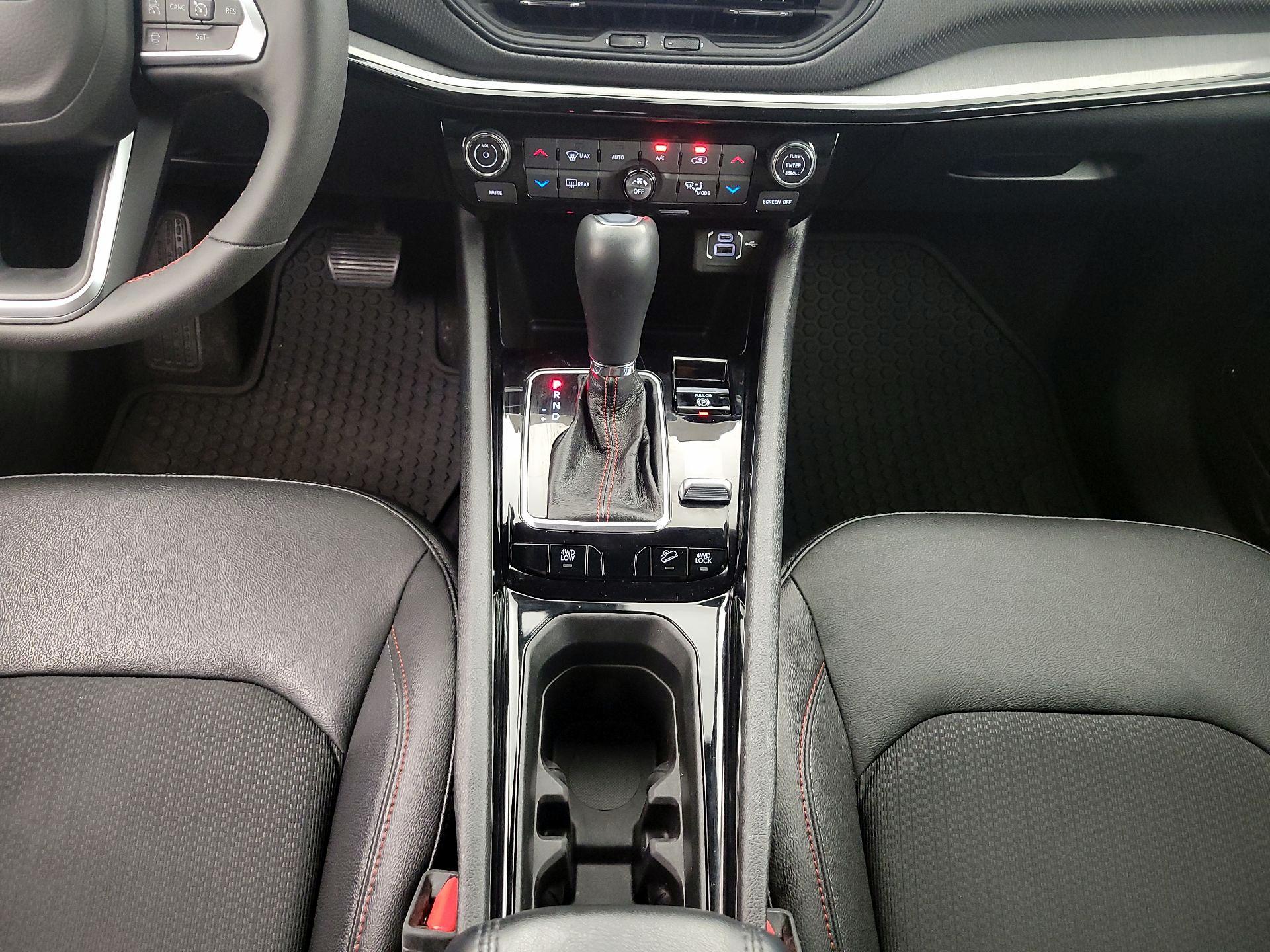 Thumbnail: 2024 Jeep Compass - 17